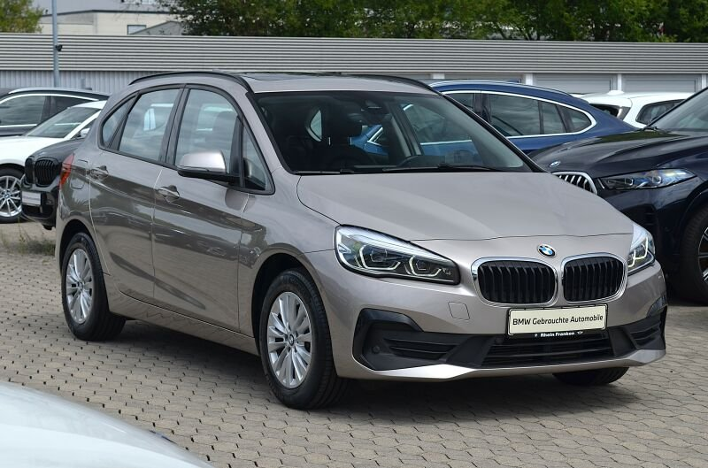 BMW 218 i Active Tourer Advantage Navi+.Ad.LED.Pano — photo 4