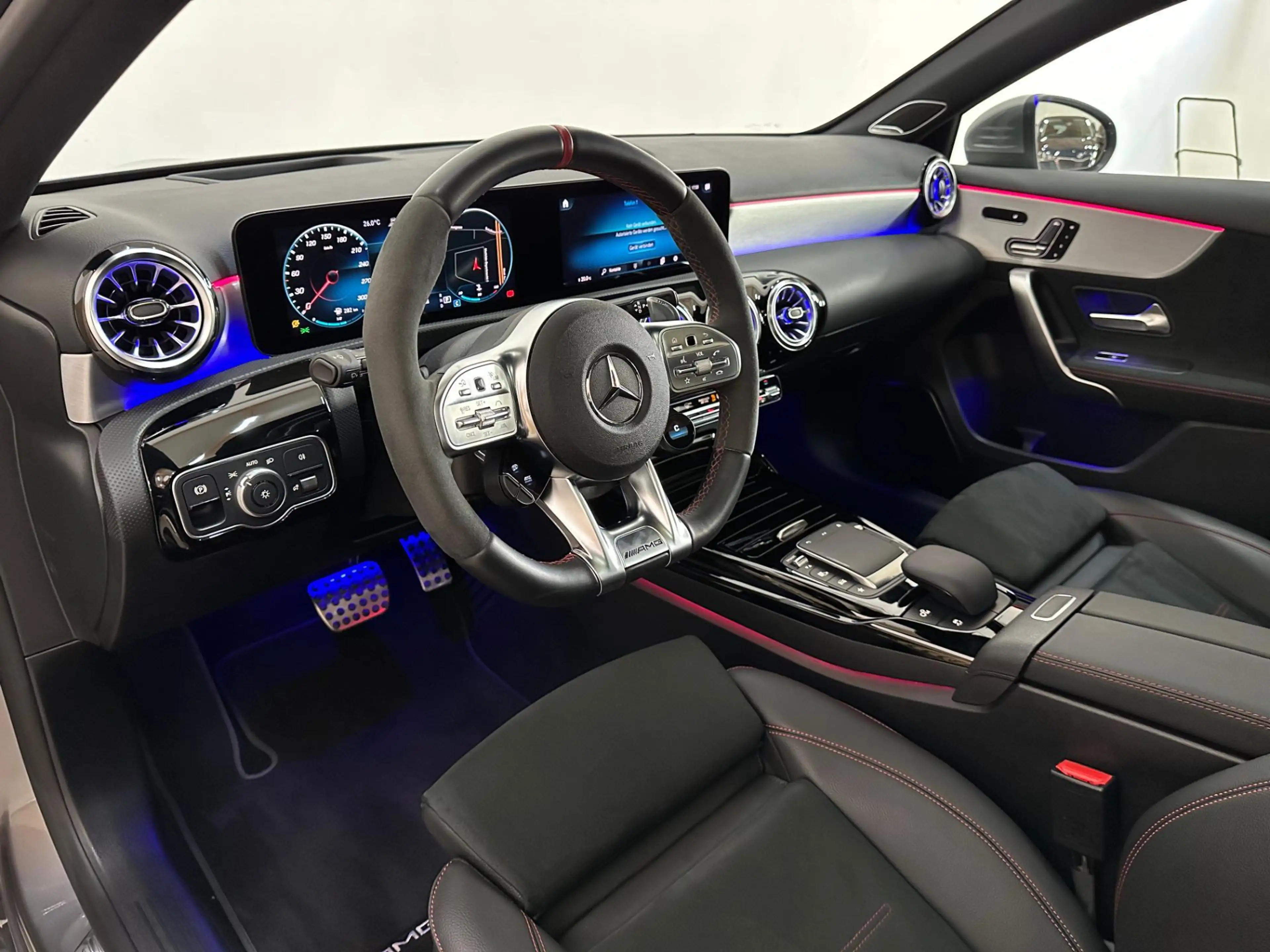 Mercedes-Benz A 45 AMG S 4MATIC+ Aut. Pano//Garantie//Keyless//Memory//3 — photo 11
