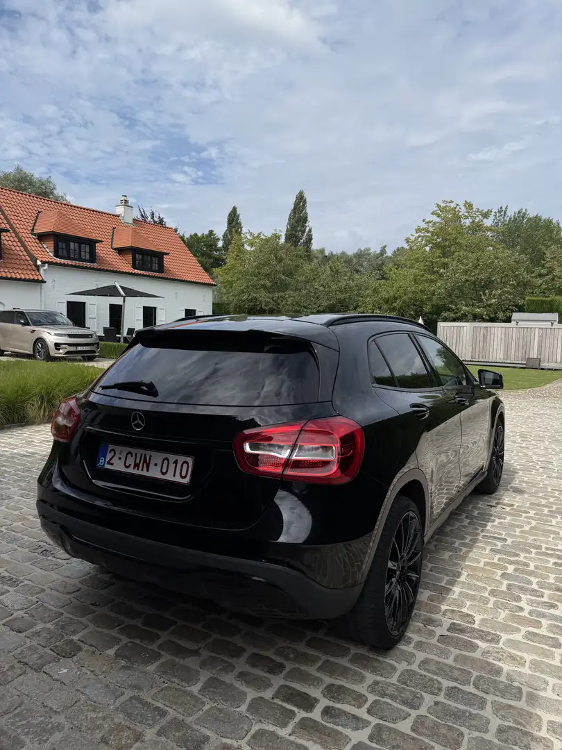 Mercedes-Benz GLA 180 d - 2
