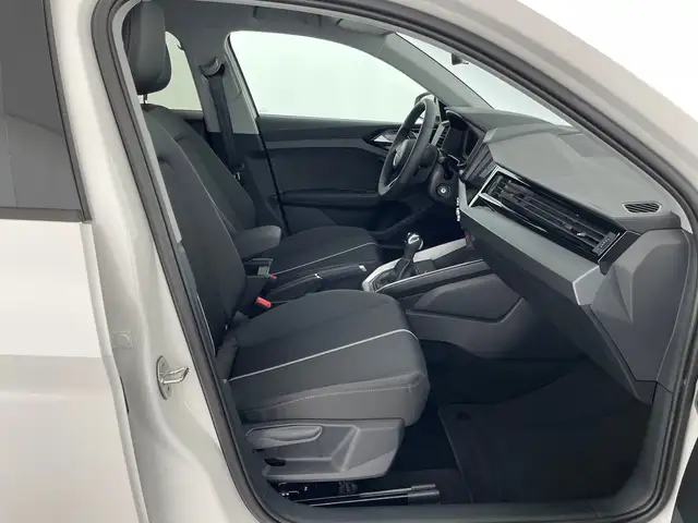 Audi A1 view 10