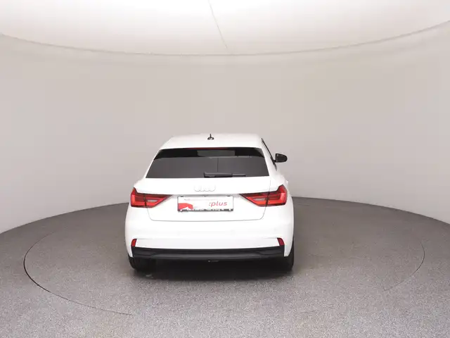 Audi A1 view 6