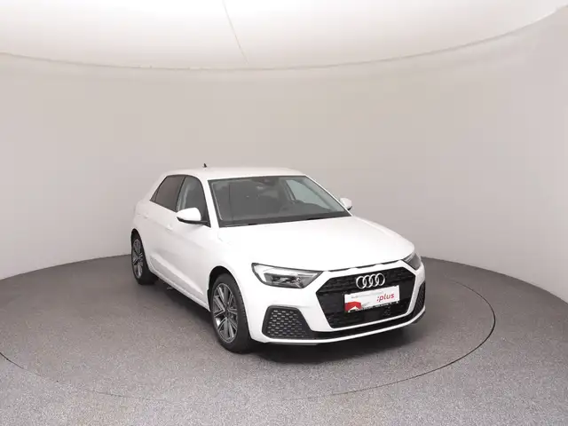 Audi A1 view 2