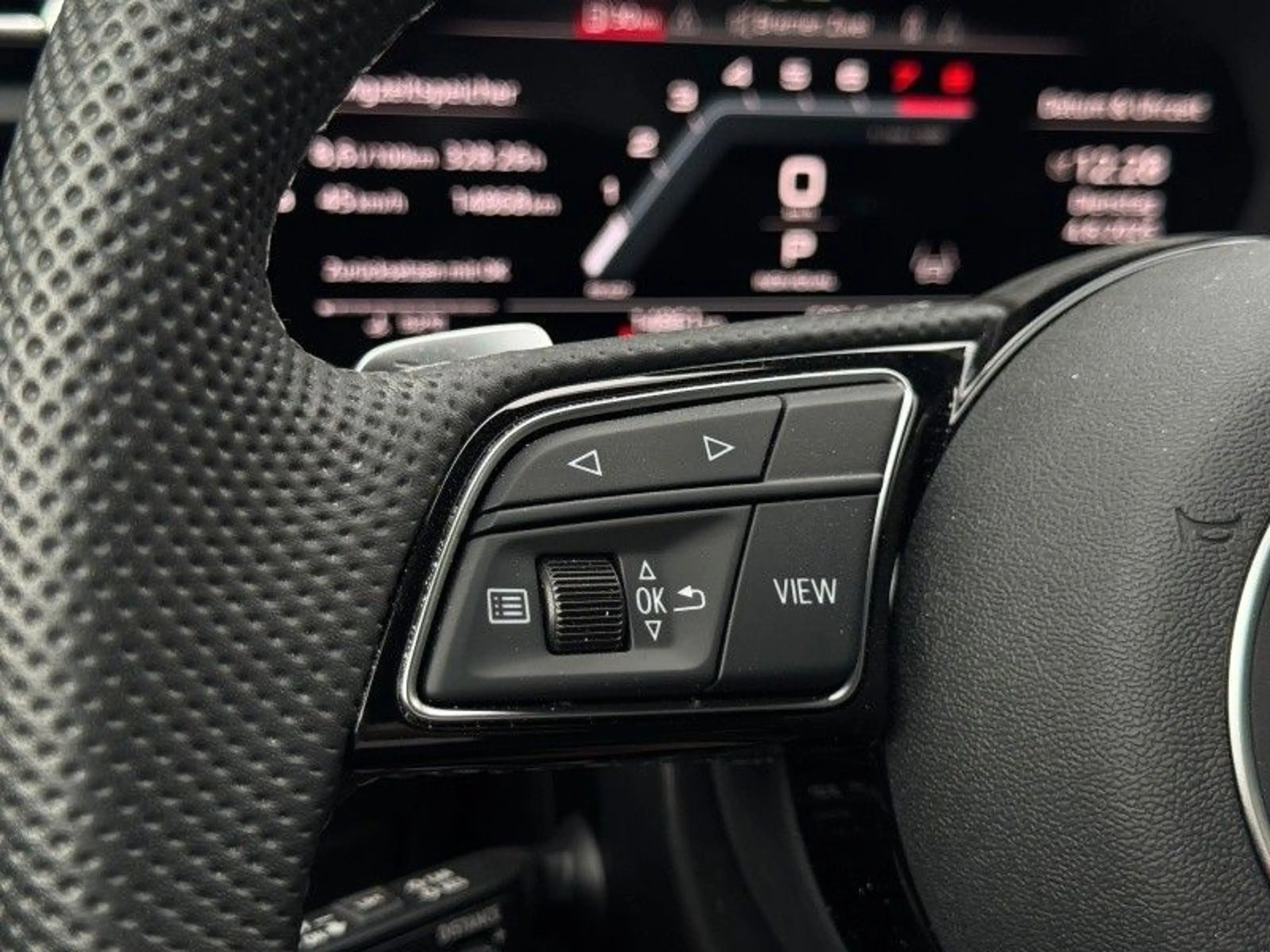 Audi S3 Limousine 2.0 TFSI quattro — photo 13