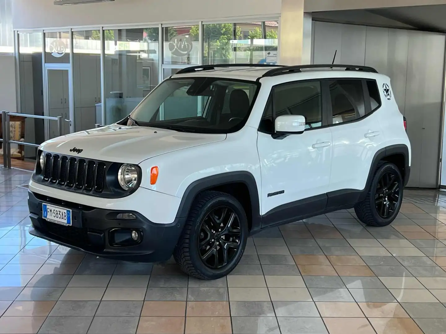 Jeep Renegade 1.6 Mjt 120 CV Limited Bianco - 1