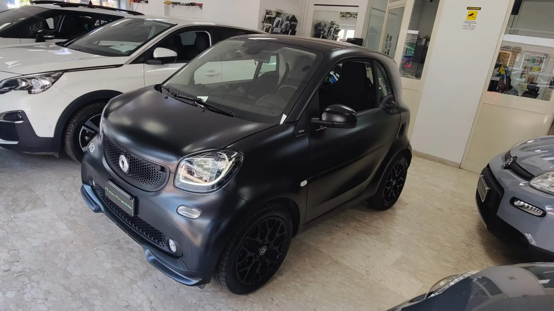 smart forTwo 90 0.9 Turbo twinamic Passion Schwarz - 1