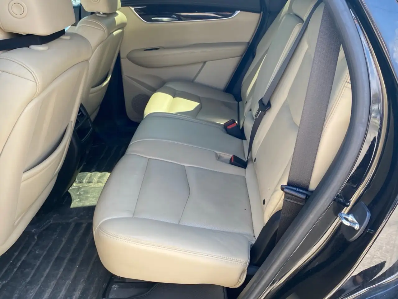 Cadillac XT5 снимка Cadillac XT5