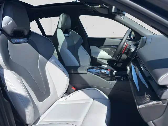 BMW M5 Ansicht 16