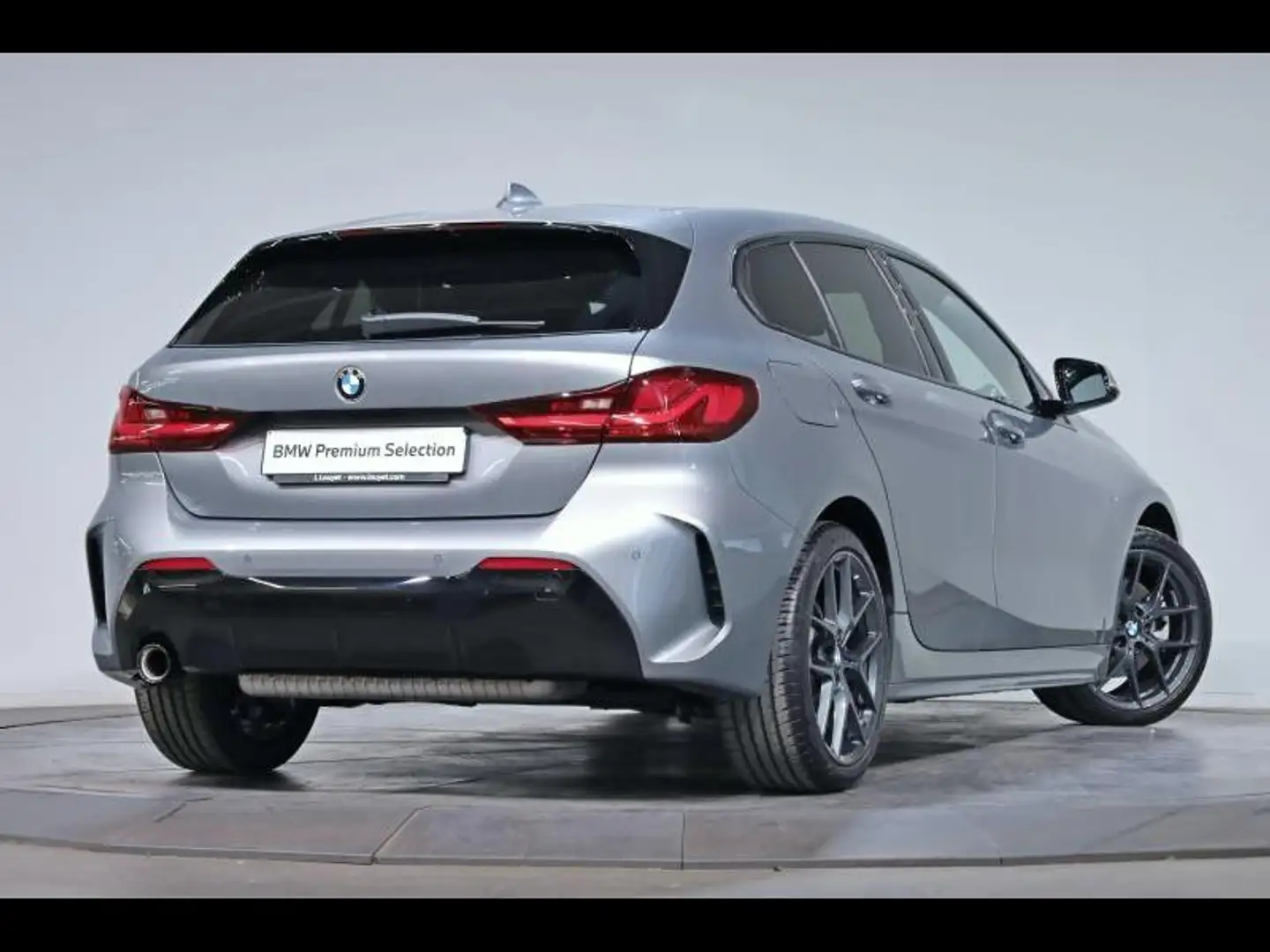BMW 118 i Hatch Kit M Sport Gris - 2