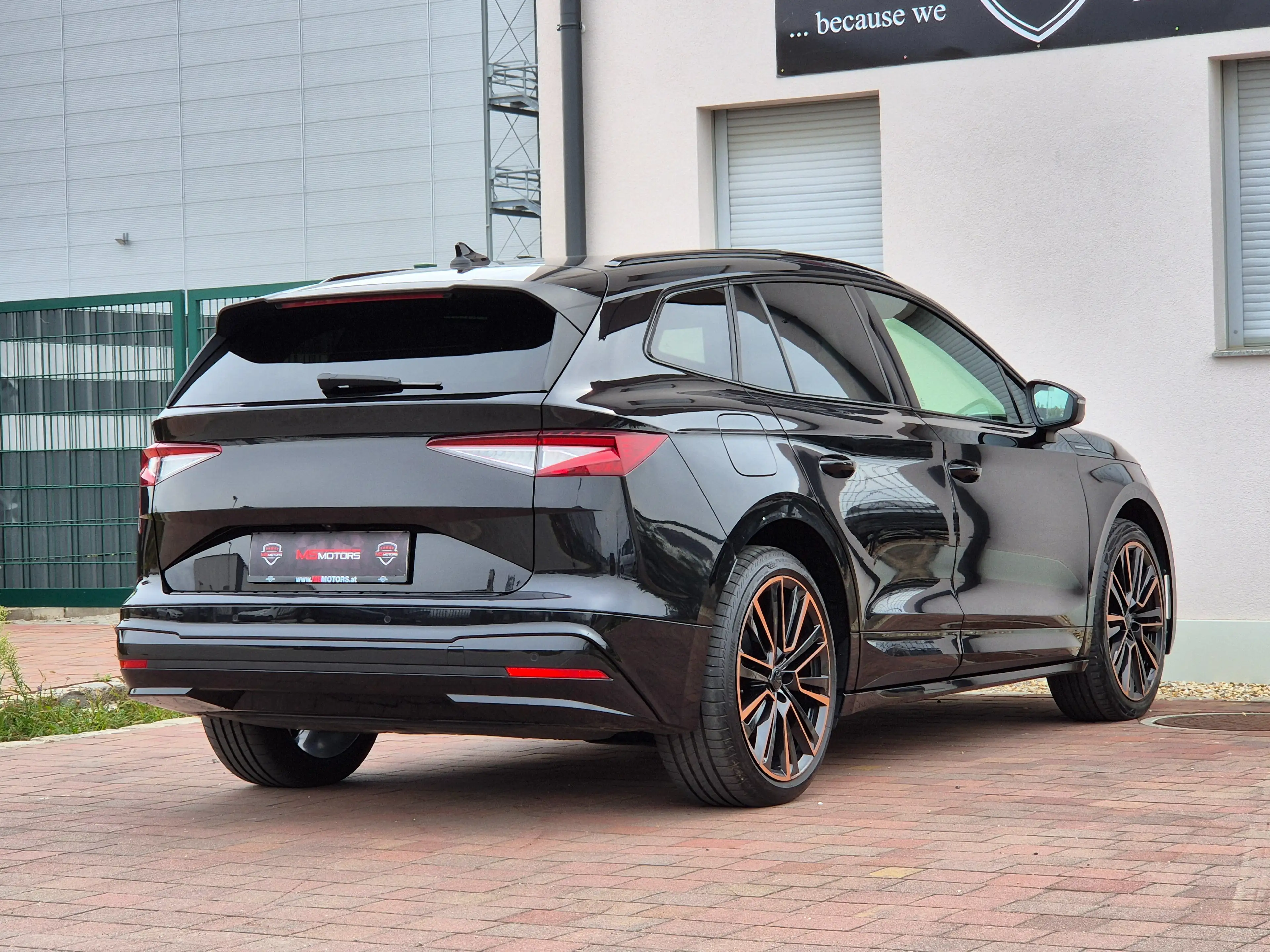 Skoda Enyaq iV 80x FOUNDERS EDITION*HEAD UP*ACC*MATRIX*KEYLESS — photo 8