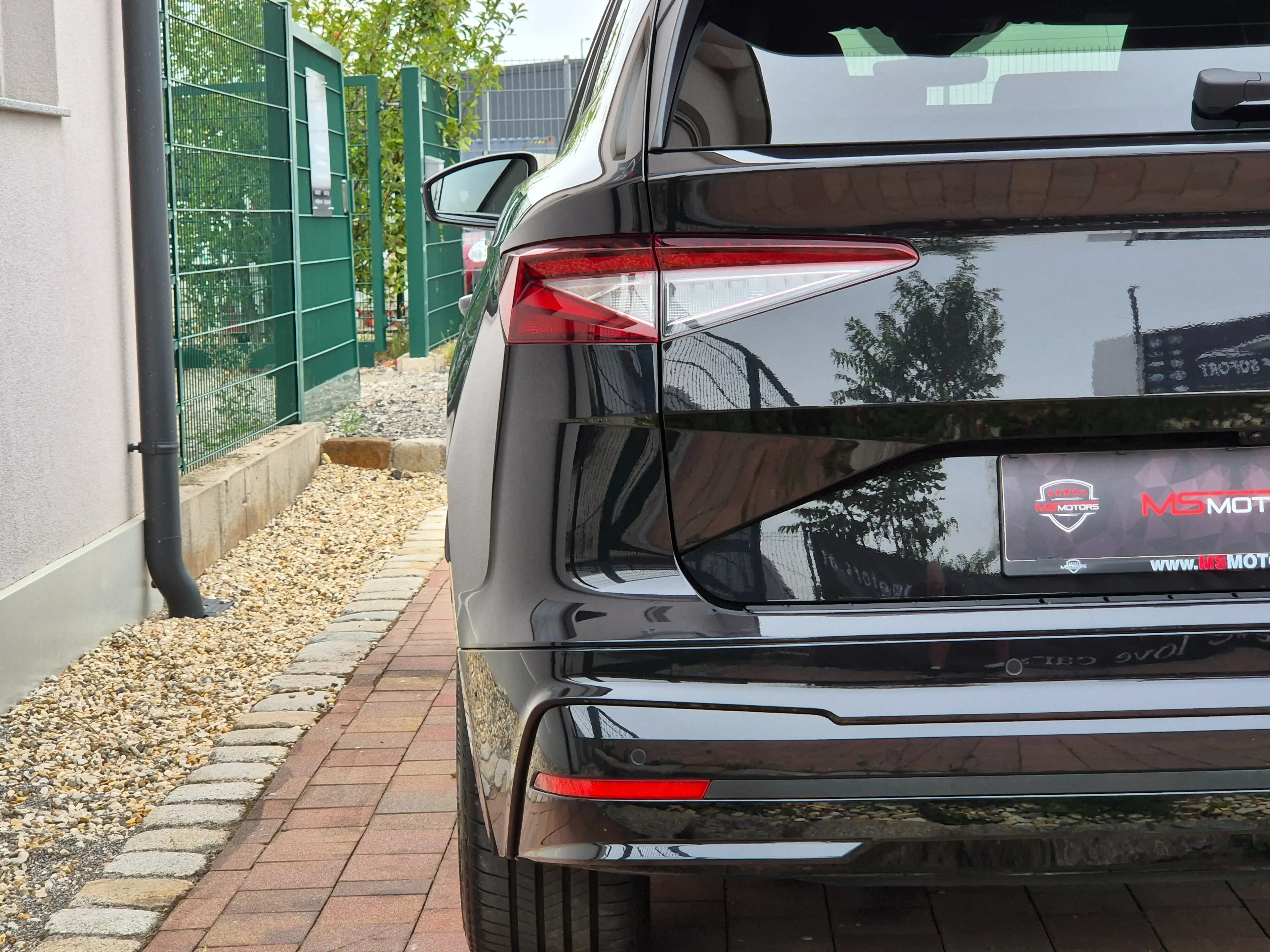 Skoda Enyaq iV 80x FOUNDERS EDITION*HEAD UP*ACC*MATRIX*KEYLESS — photo 14