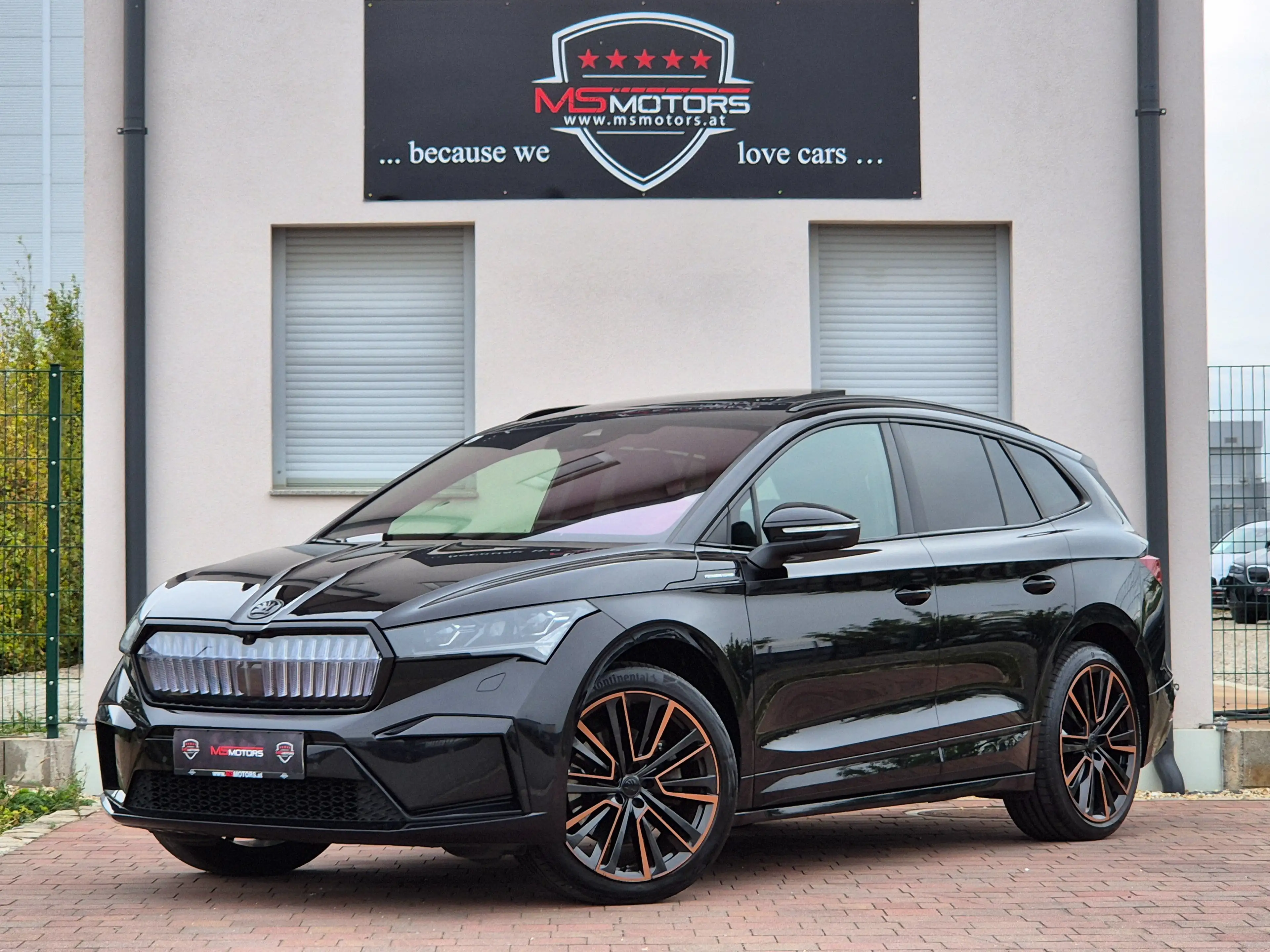 Skoda Enyaq iV 80x FOUNDERS EDITION*HEAD UP*ACC*MATRIX*KEYLESS — photo 3