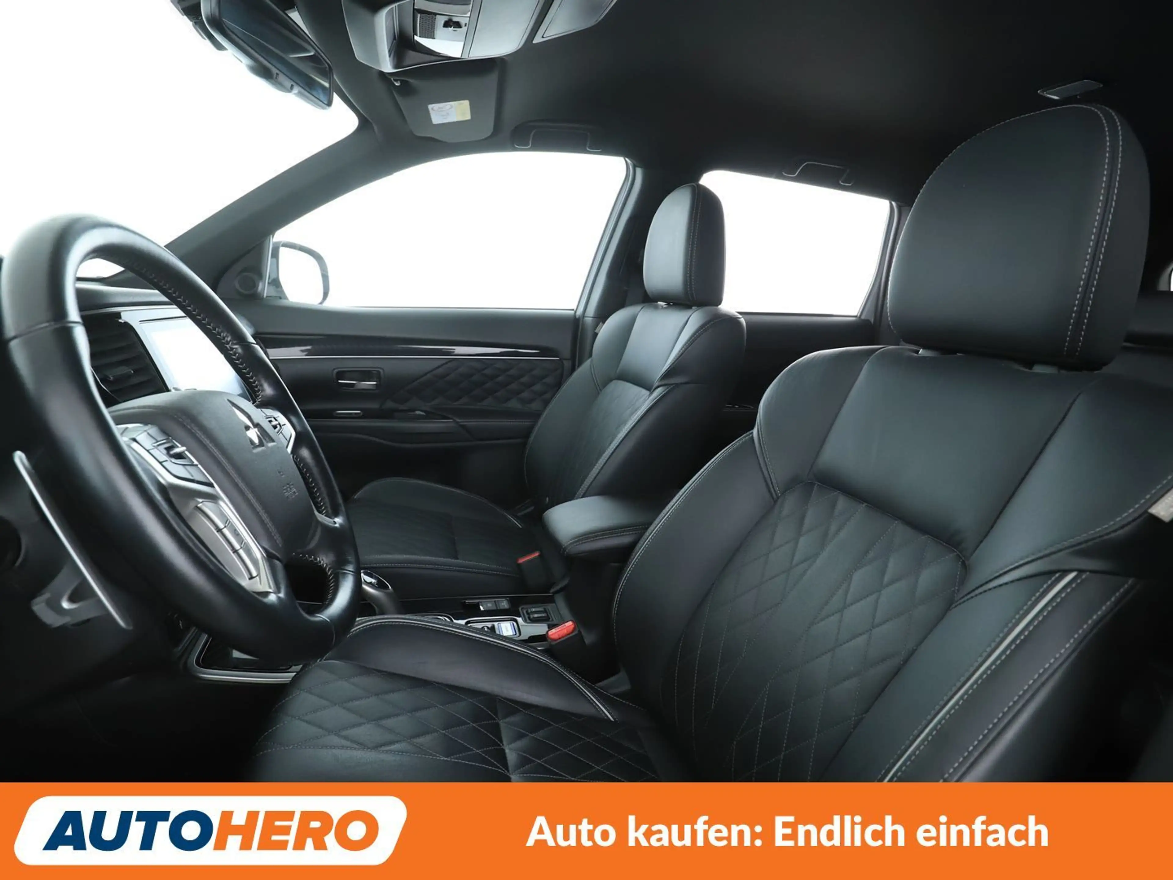 Mitsubishi Outlander 2.4 PHEV Top 4WD Aut.*NAVI*LED*ACC* — photo 10