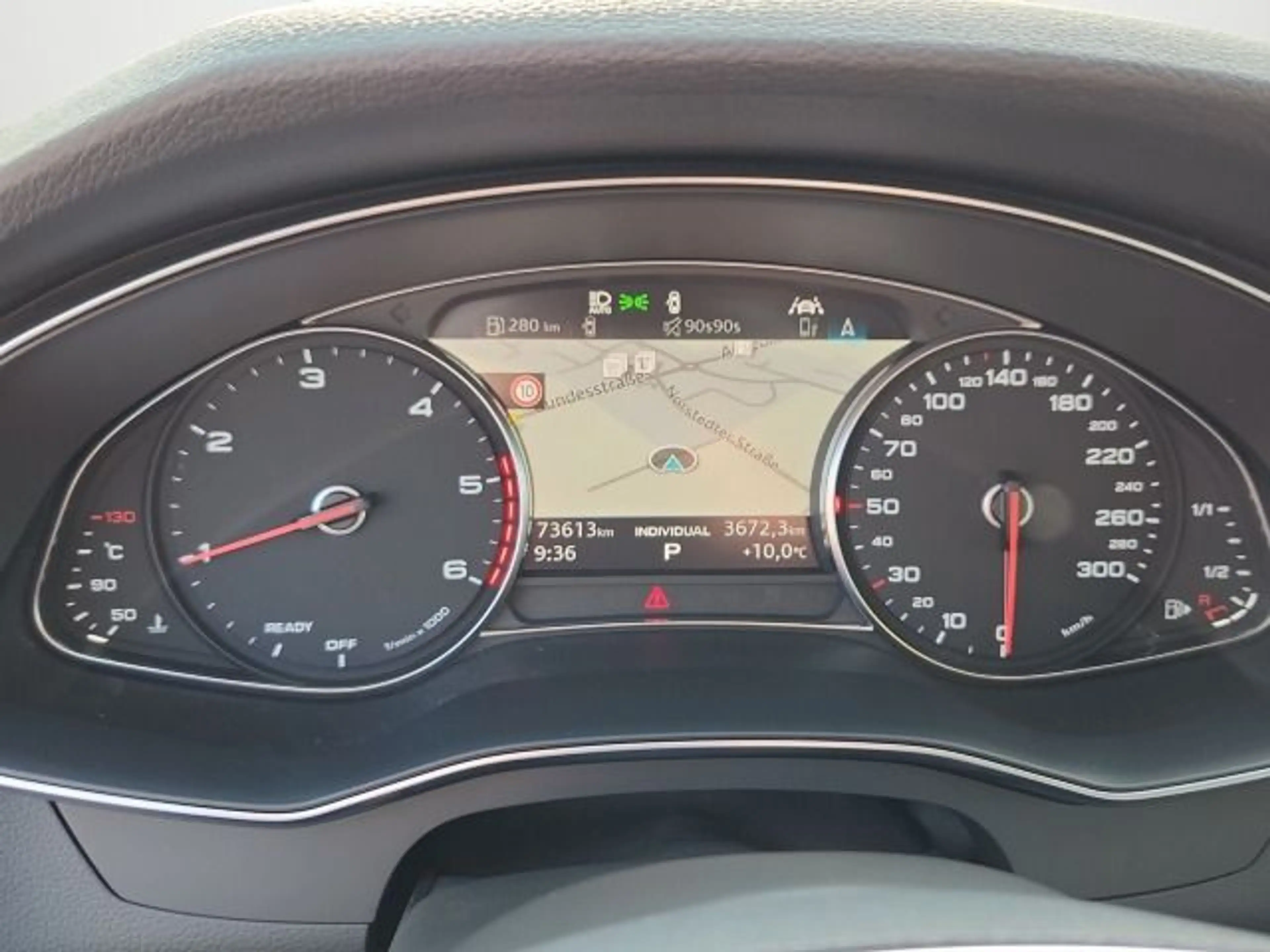 Audi A6 Avant 40 TDI sport — photo 13