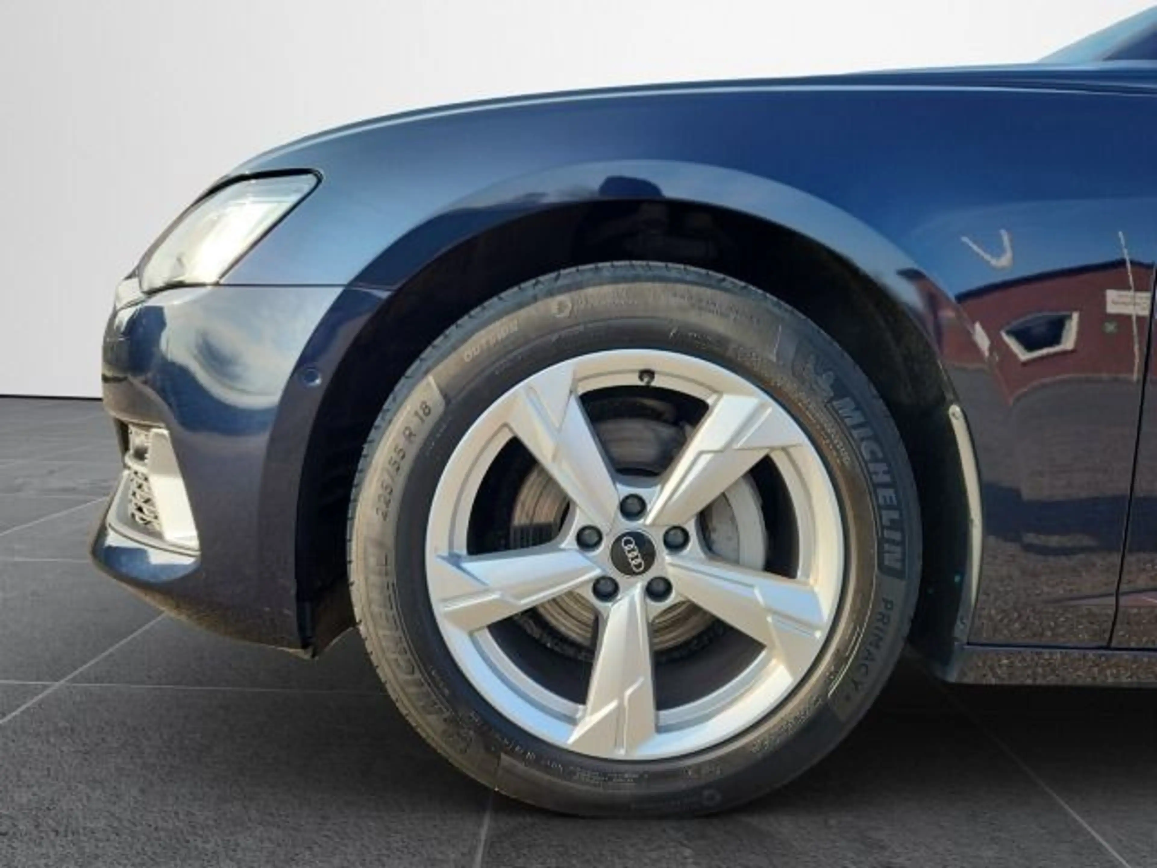 Audi A6 Avant 40 TDI sport — photo 9