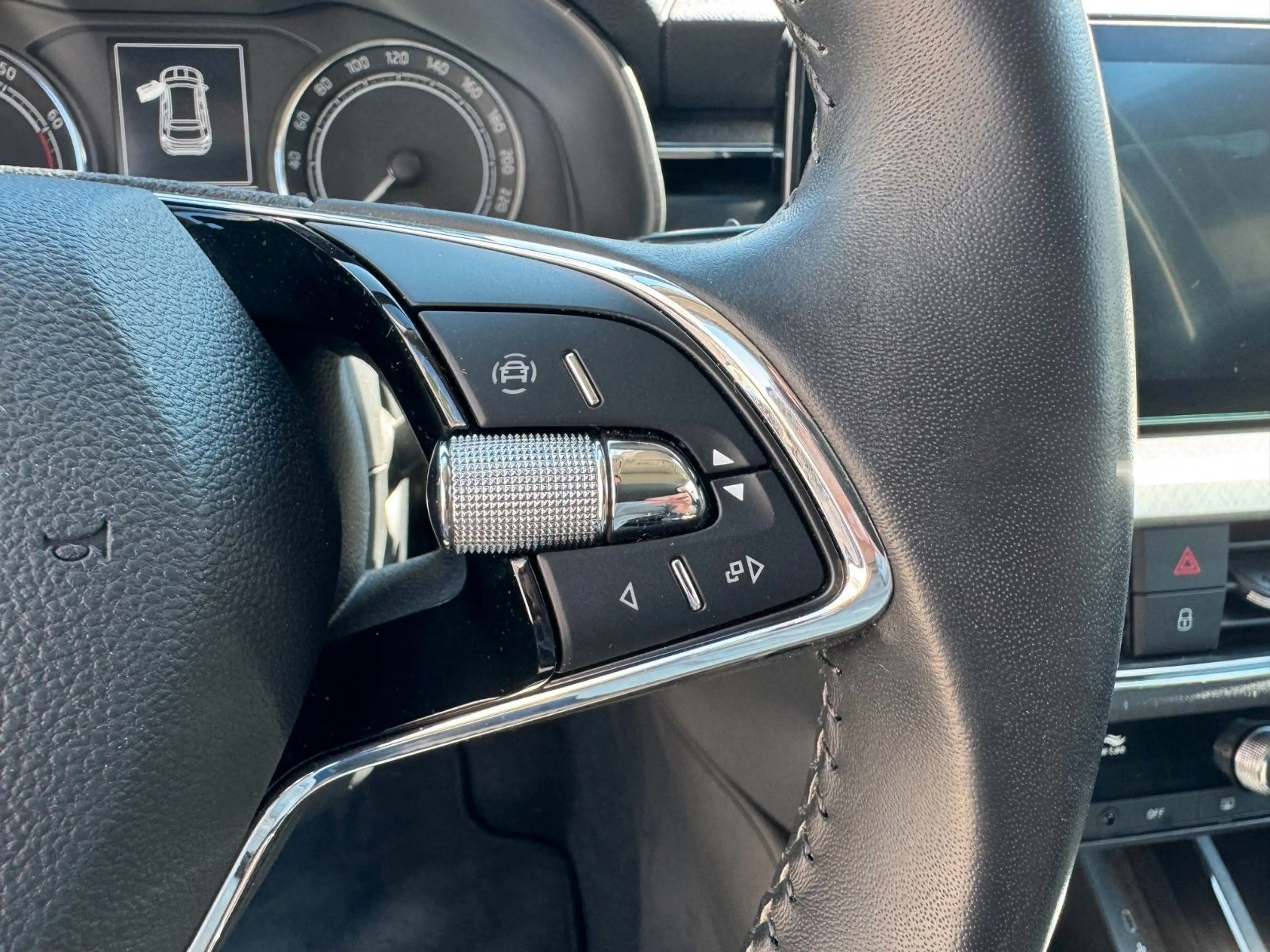 Skoda Kamiq KAMIQ TOUR KLIMA SHZ SMARTLINK — photo 11