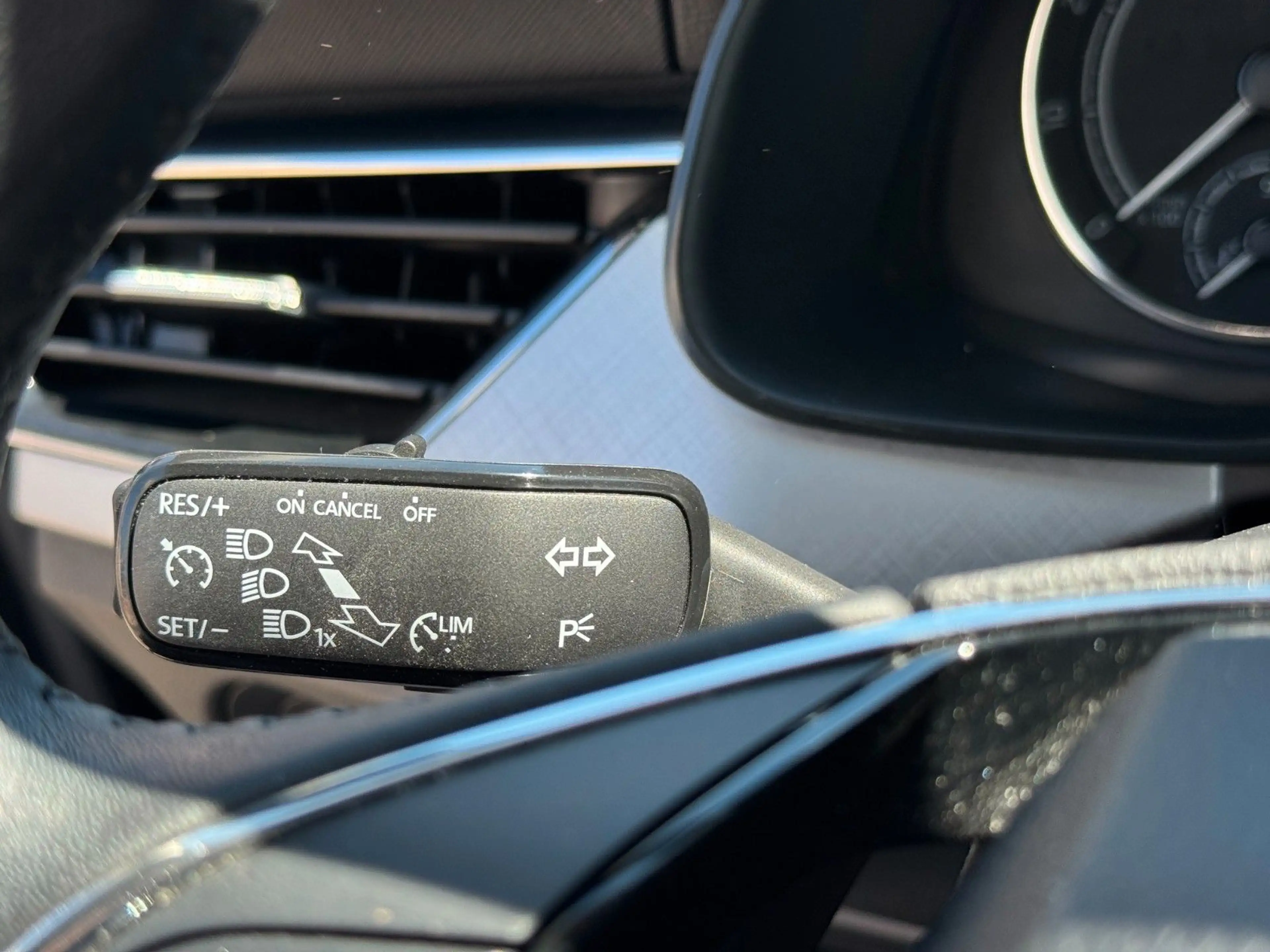 Skoda Kamiq KAMIQ TOUR KLIMA SHZ SMARTLINK — photo 12