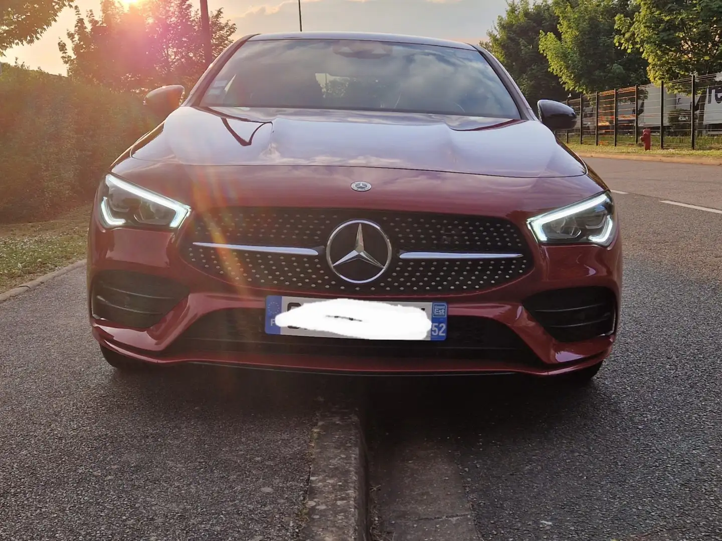 Mercedes-Benz CLA 250 Hybride rechargeable  AMG Line - 2
