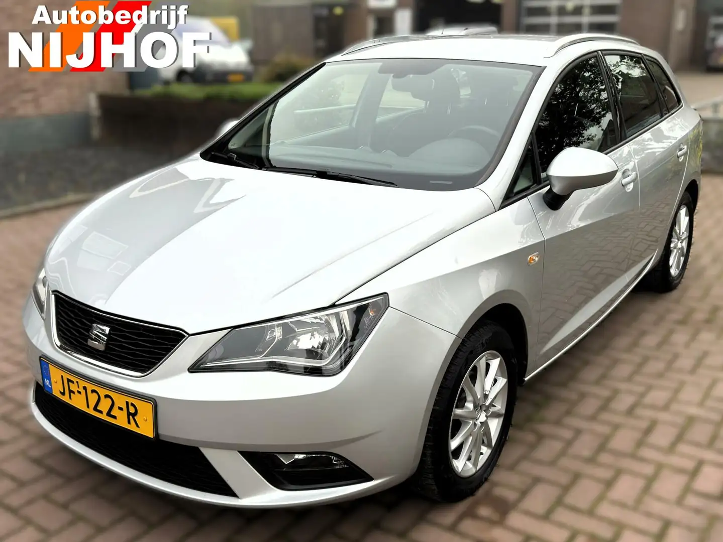 SEAT Ibiza ST 1.0 EcoTSI Style Connect Grijs - 2