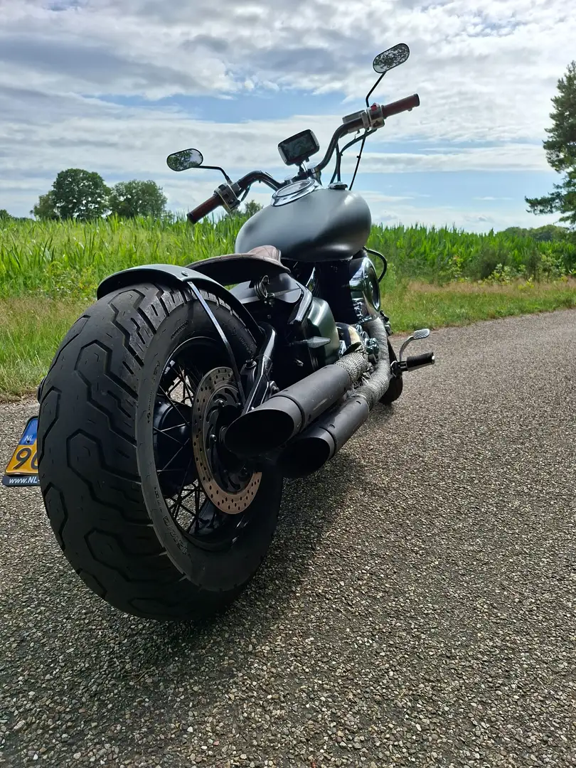 Yamaha XVS 1100 Bobber - 2