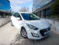 Hyundai i30 1.4 MPI BD Essence 100 Weiß - thumbnail 18