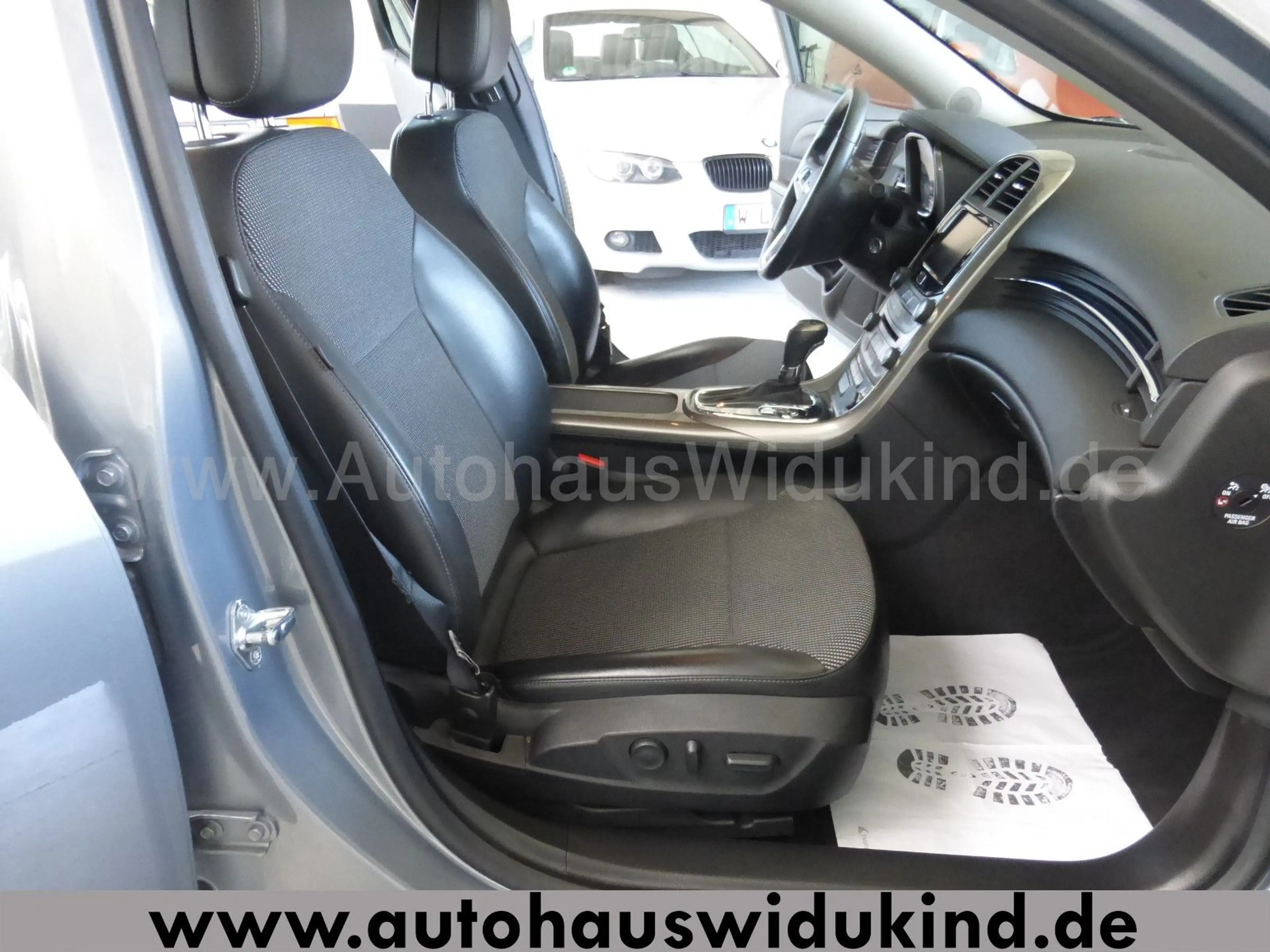 Chevrolet Malibu LT+ Limousine Autom. Navi Leder 1.HAND — photo 12