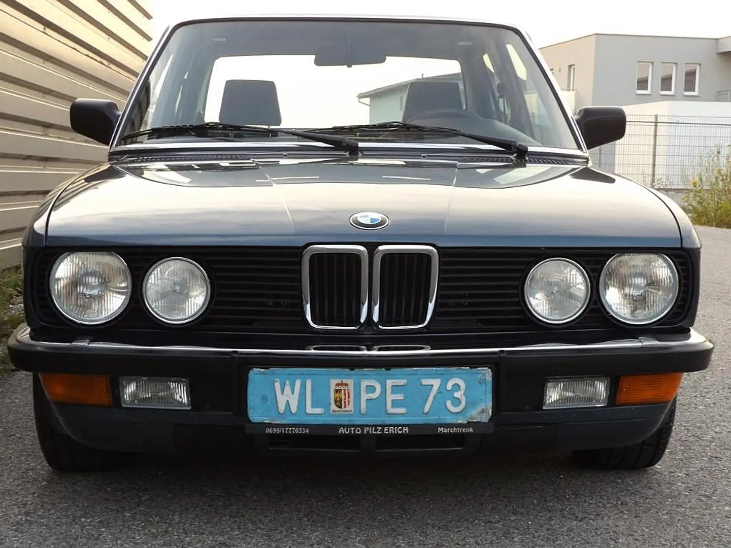 BMW 535 535i Kat Automat E28M30 Schiebedach Rostfrei 1L... Bleu - 1