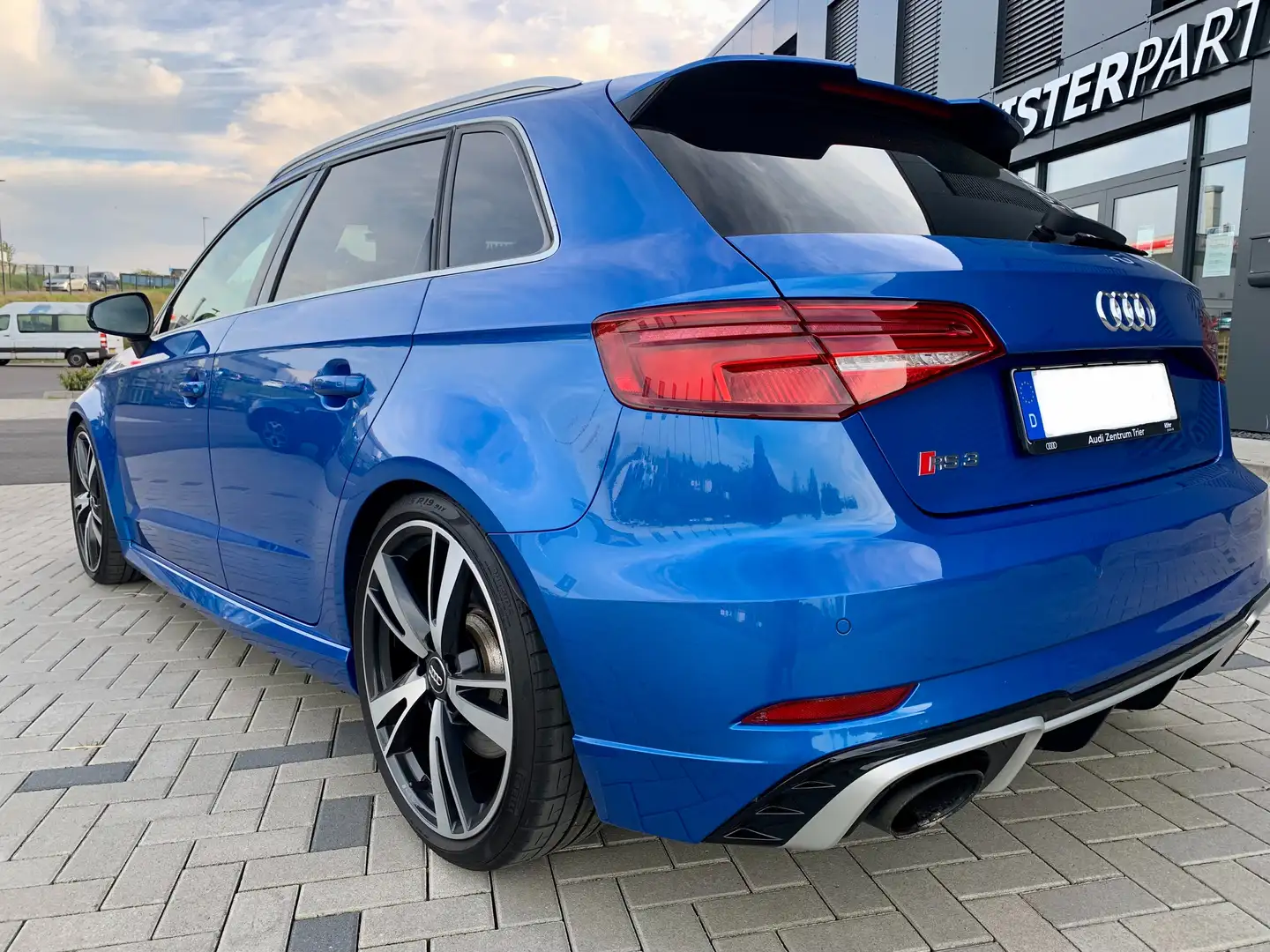 Audi RS3 RS3 Sportback S tronic Albastru - 2