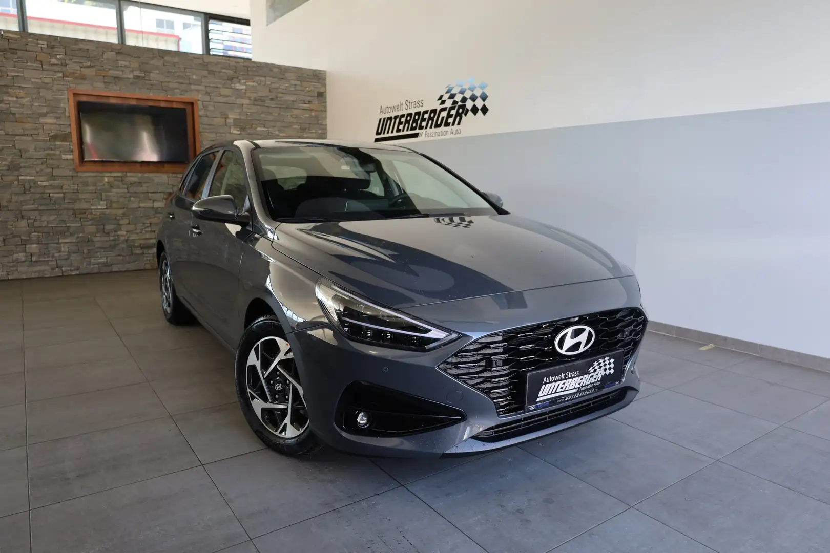 Hyundai i30 GO 1.0 TGDI Grau - 2