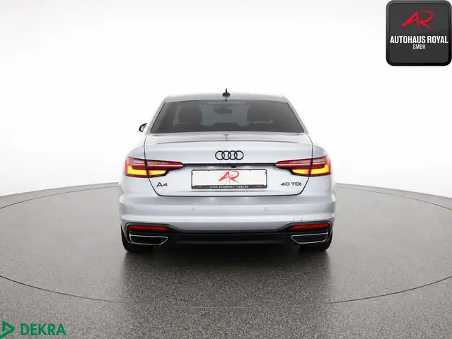 Audi A4 view 4