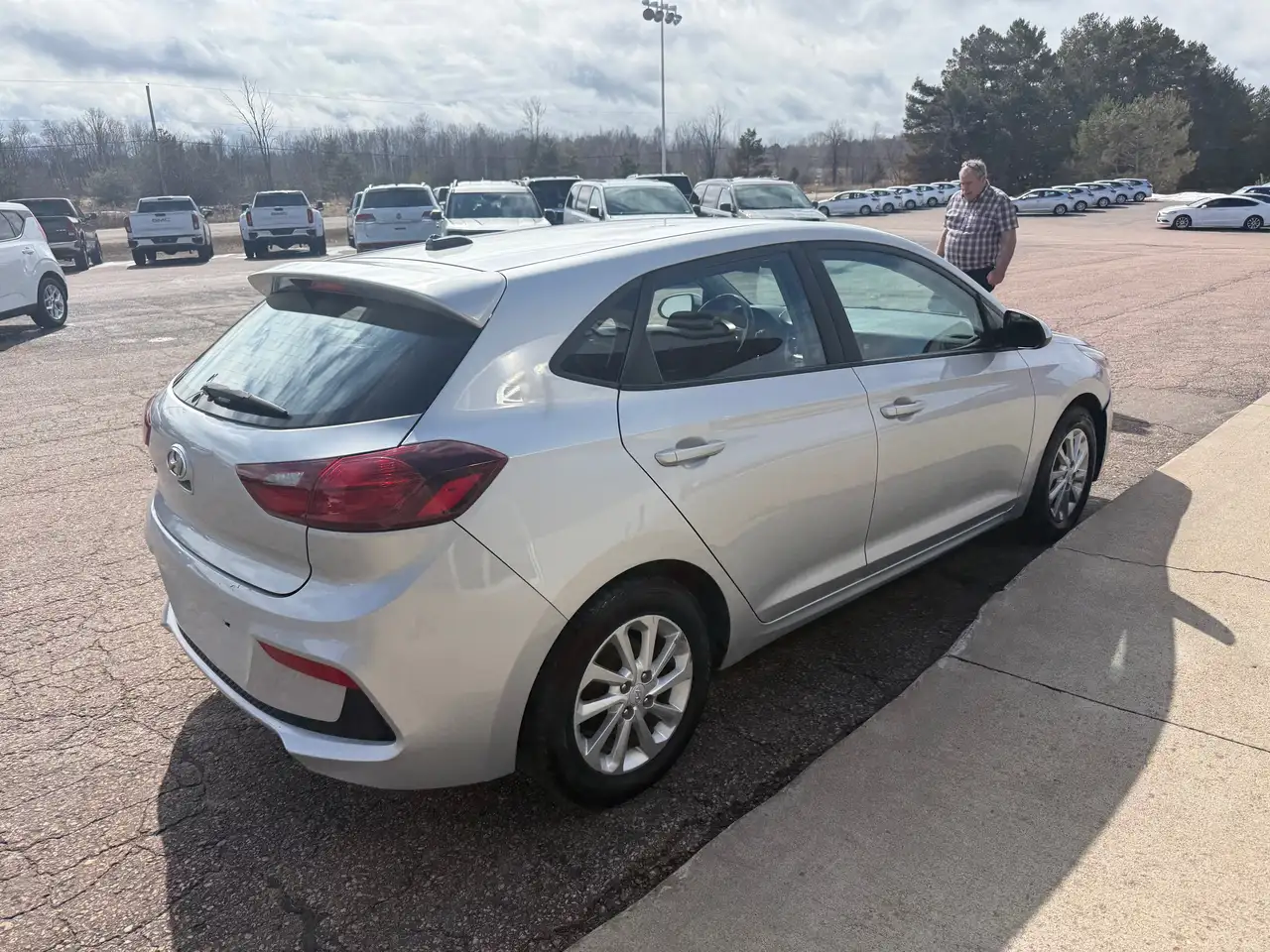 Hyundai ACCENT снимка Hyundai ACCENT