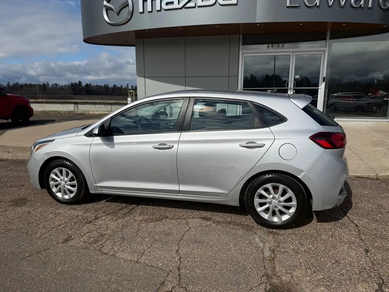 Hyundai ACCENT снимка Hyundai ACCENT