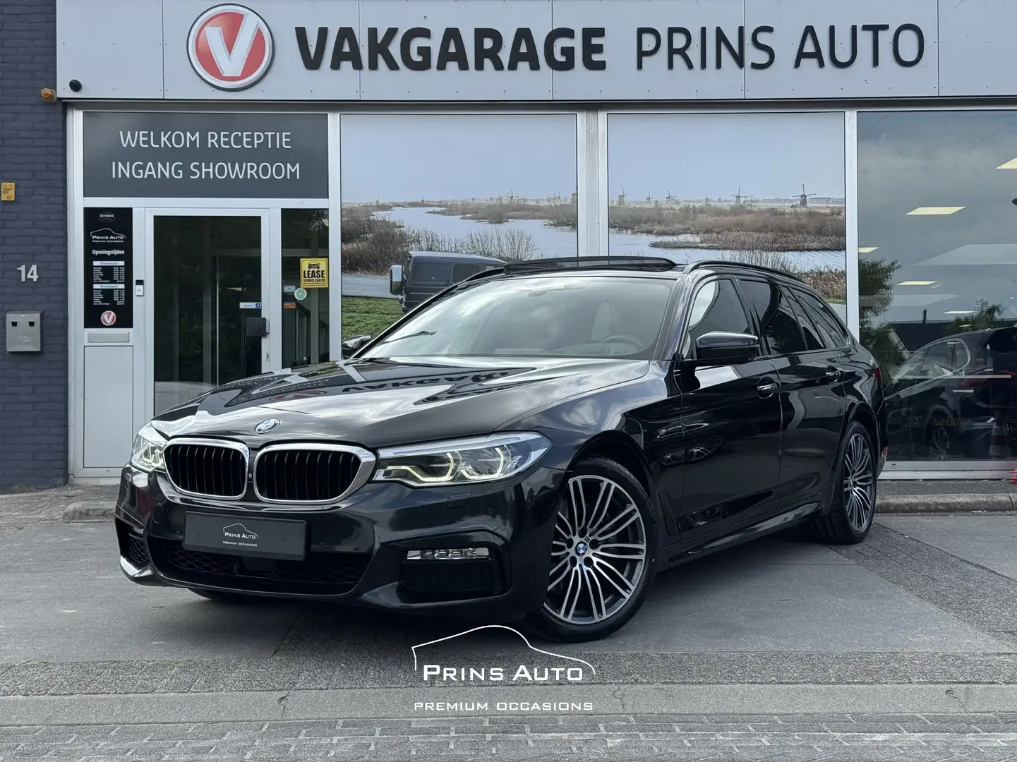 BMW 530 5-serie Touring 530d xDrive High Executive M-Sport Noir - 1