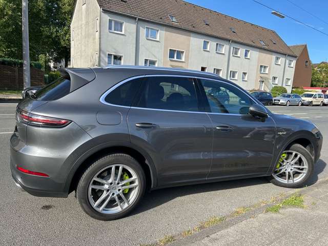 Porsche Cayenne E-Hybrid*HEAD-UP DISPLAY*MATRIX-LED*