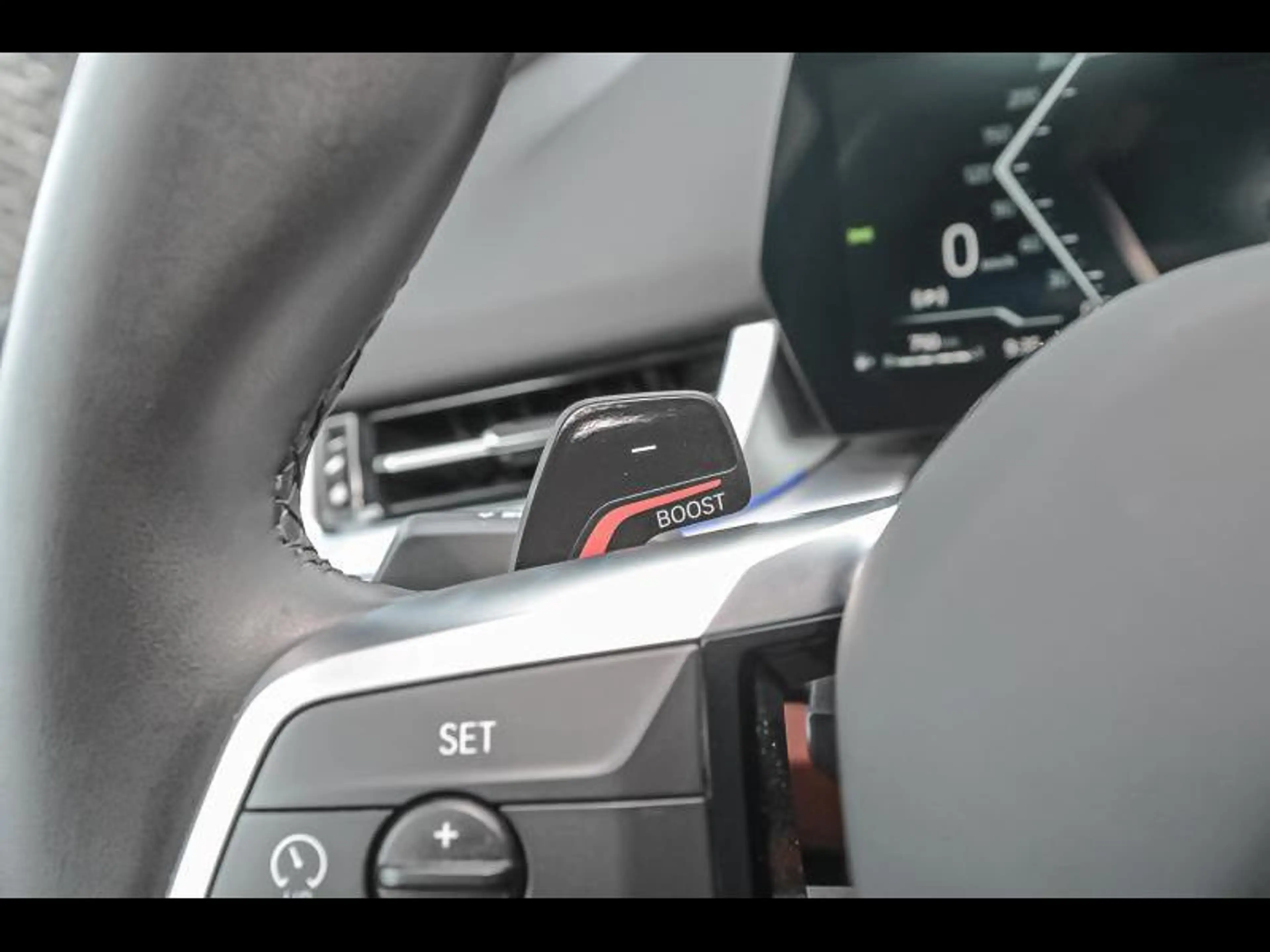 BMW 216 Active Tourer — photo 17