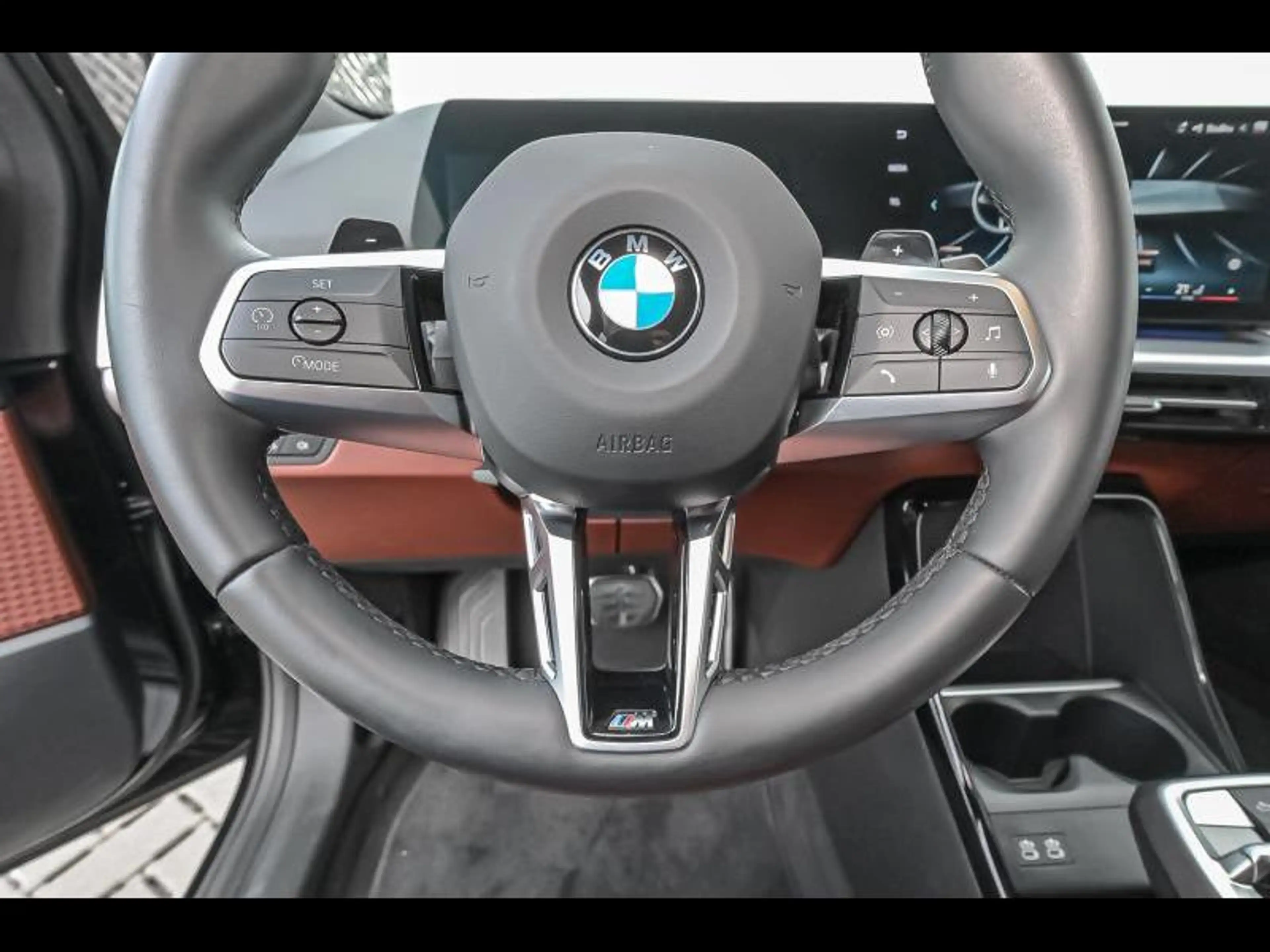 BMW 216 Active Tourer — photo 9