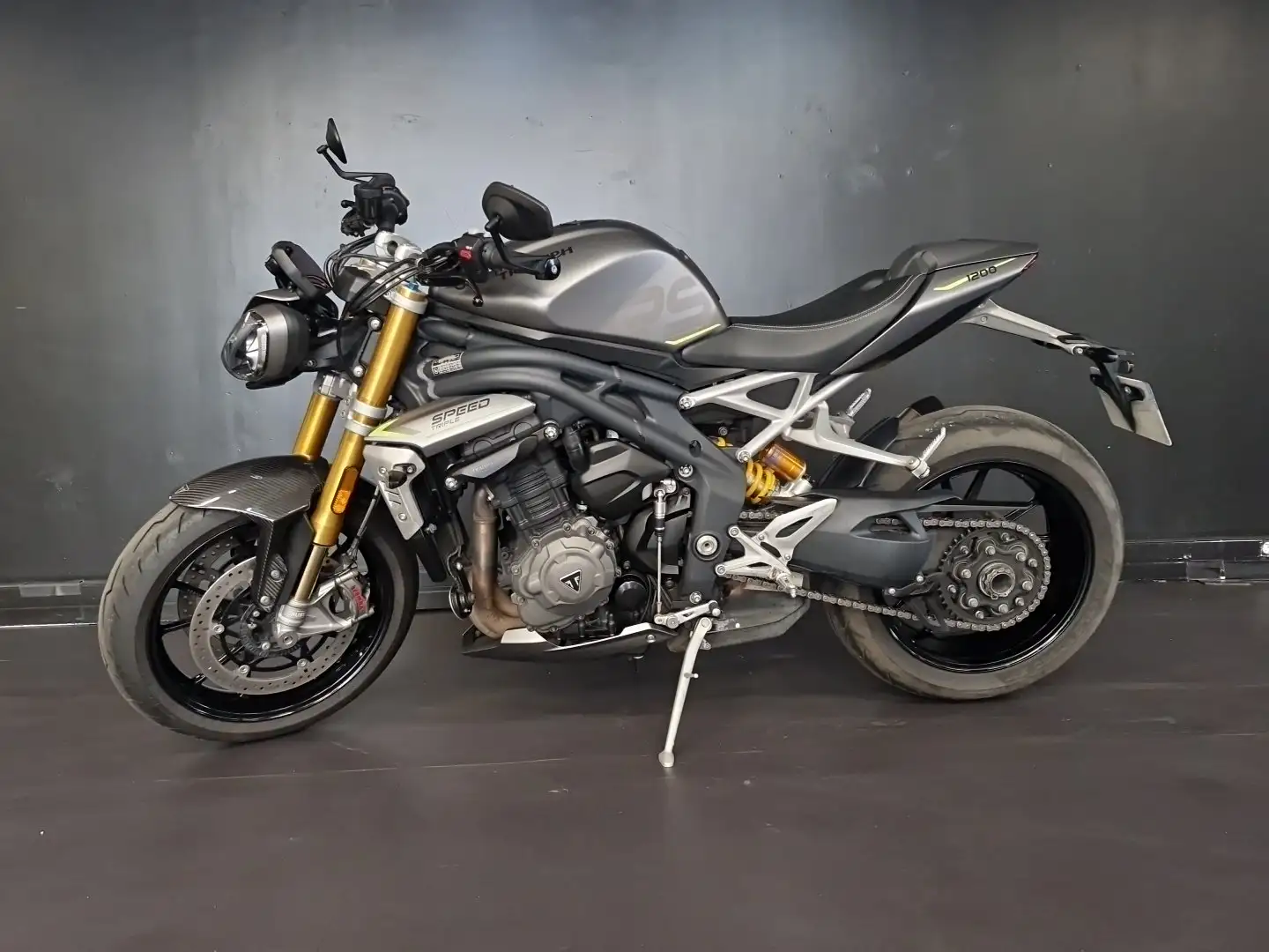 Triumph Speed Triple 1200 RS Gris - 1