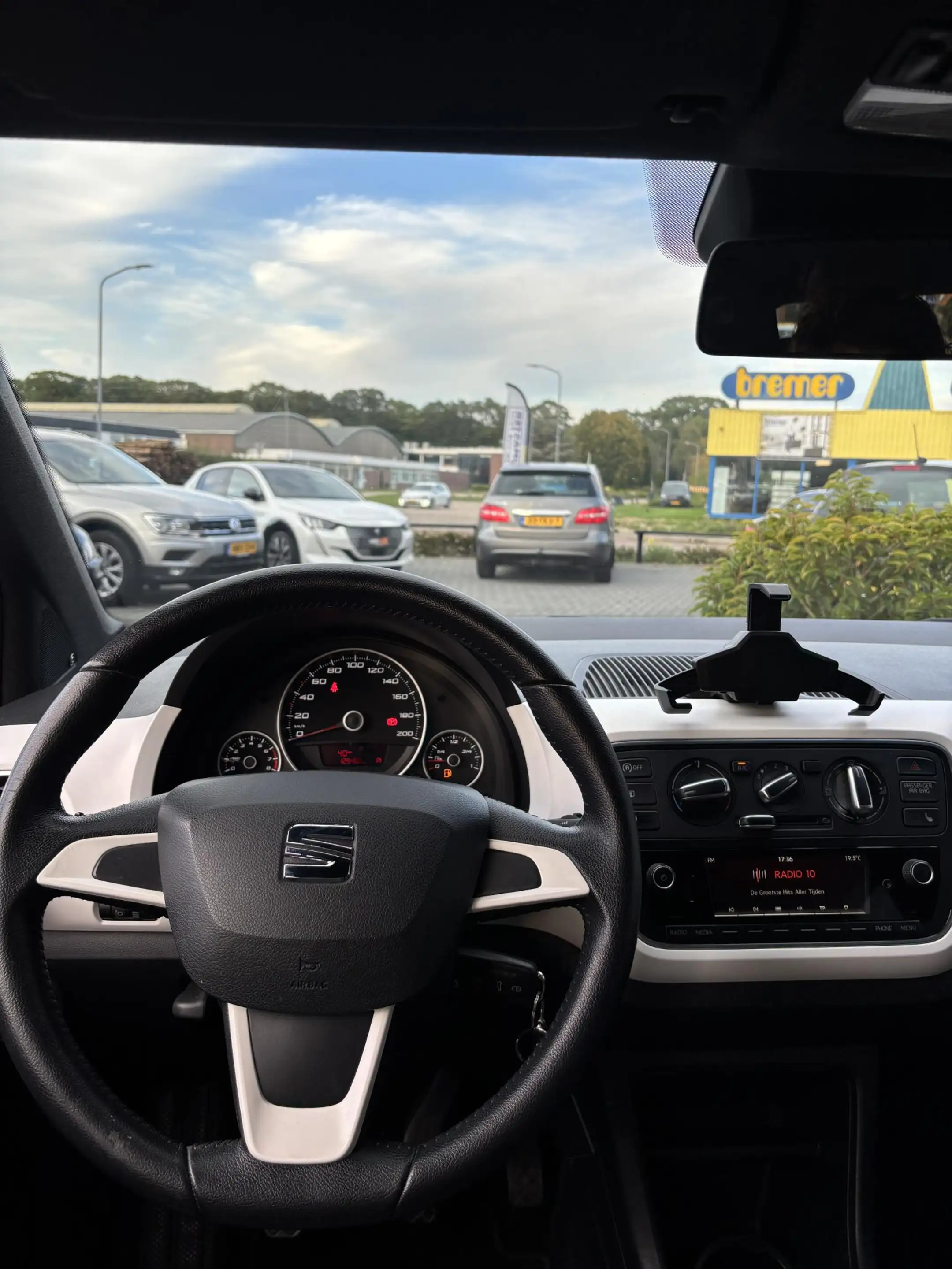 SEAT Mii 1.0 Style Intense |Stoelverwarming|Parkeersensoren — photo 12