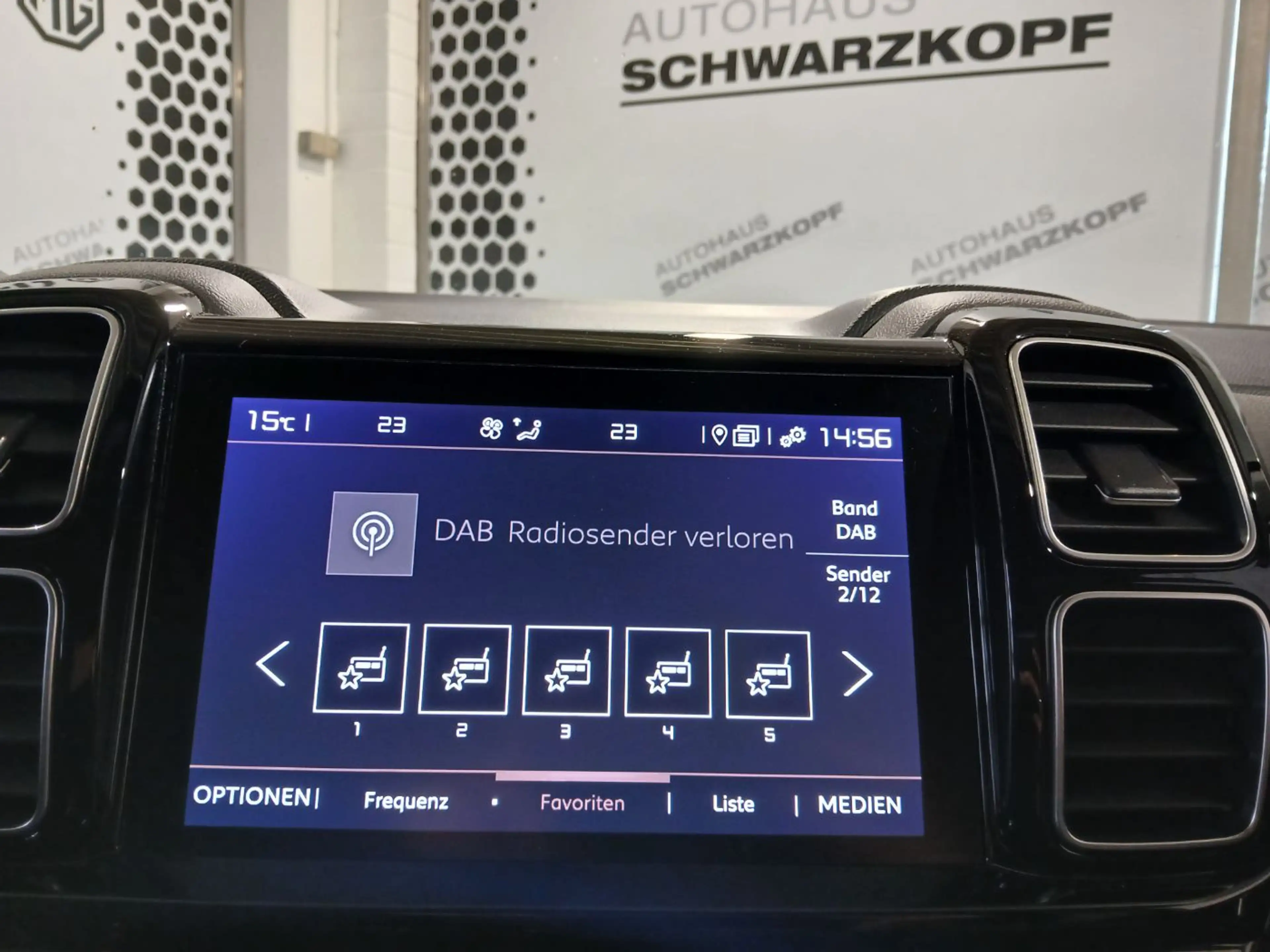 Citroen C5 Aircross Sitzheizung+Navigation+Rückfahrkamera — photo 14