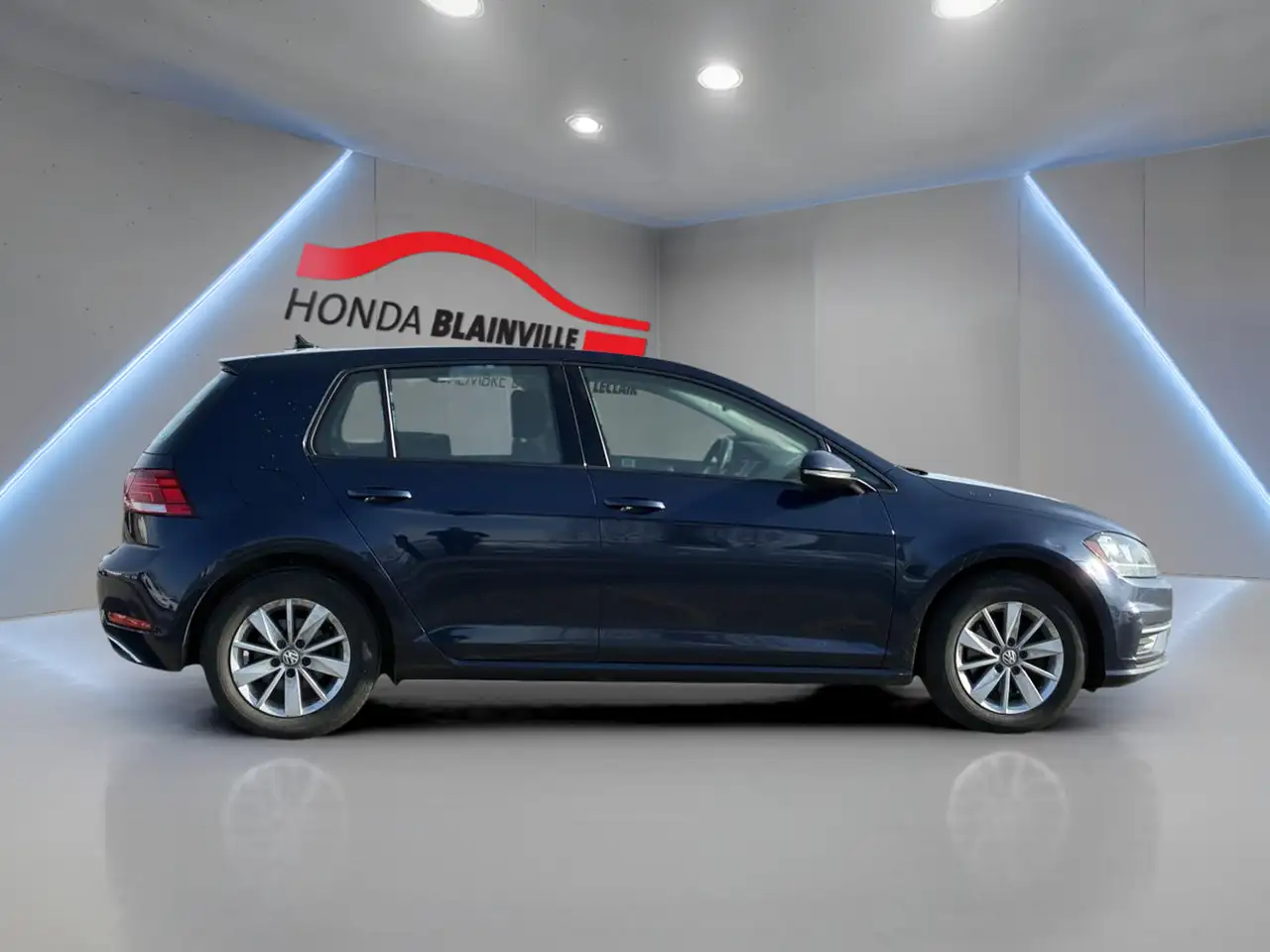 Volkswagen Golf снимка Volkswagen Golf