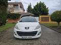 Peugeot 207 1.4i Active Weiß - thumbnail 2