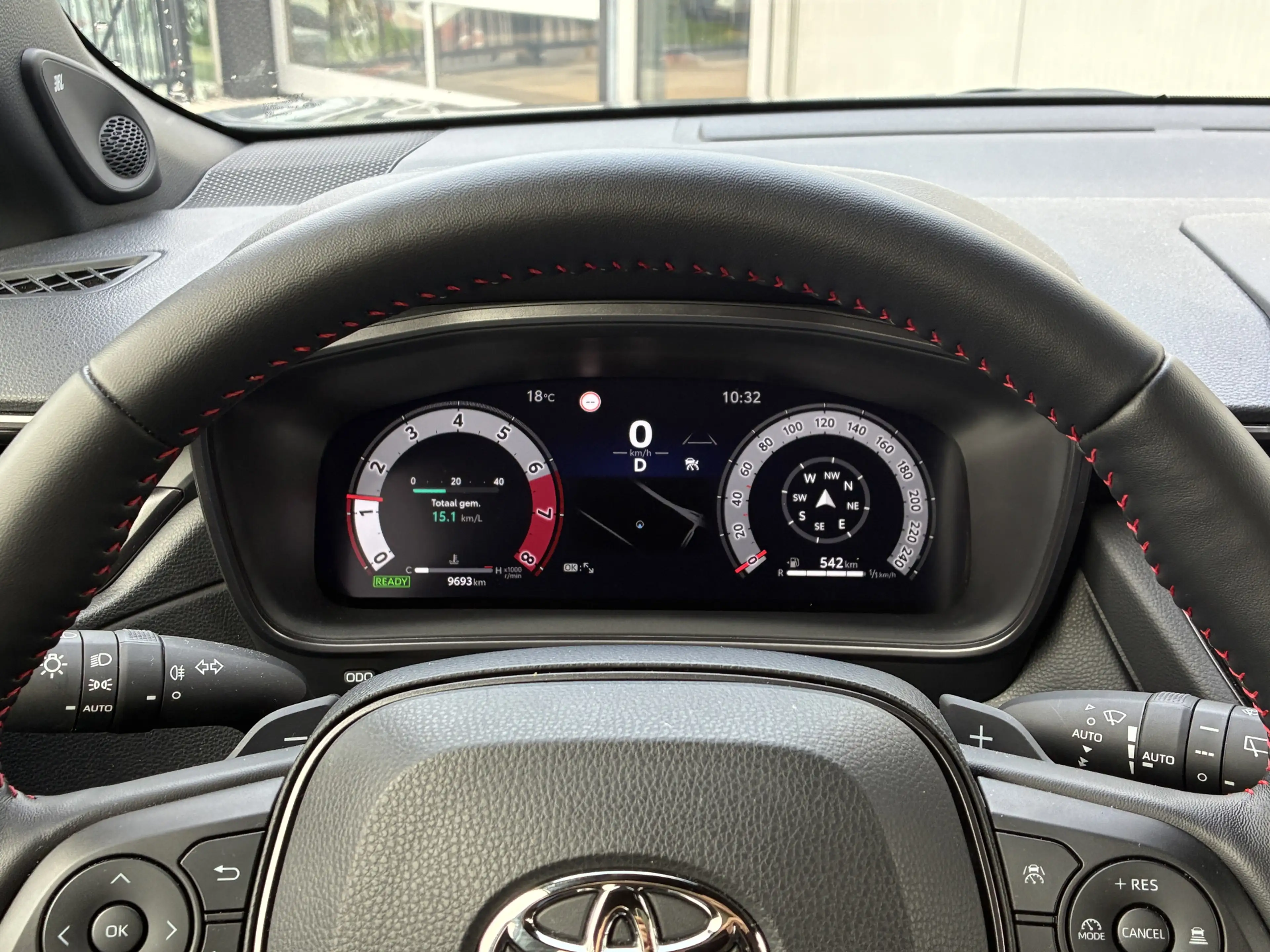 Toyota Corolla Cross Hybrid 180 GR Sport Automaat | Elektrische achterk — photo 7