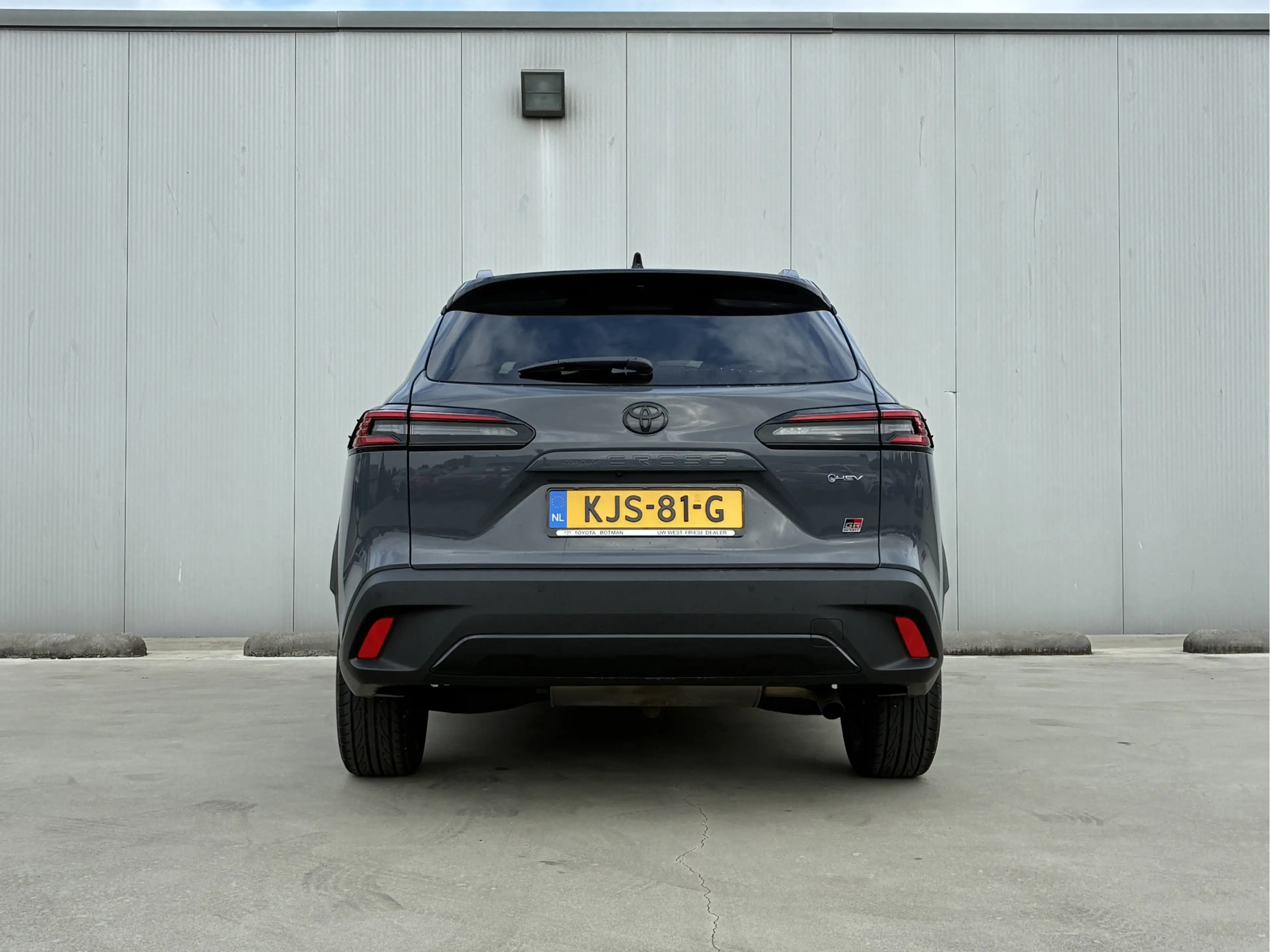 Toyota Corolla Cross Hybrid 180 GR Sport Automaat | Elektrische achterk — photo 5