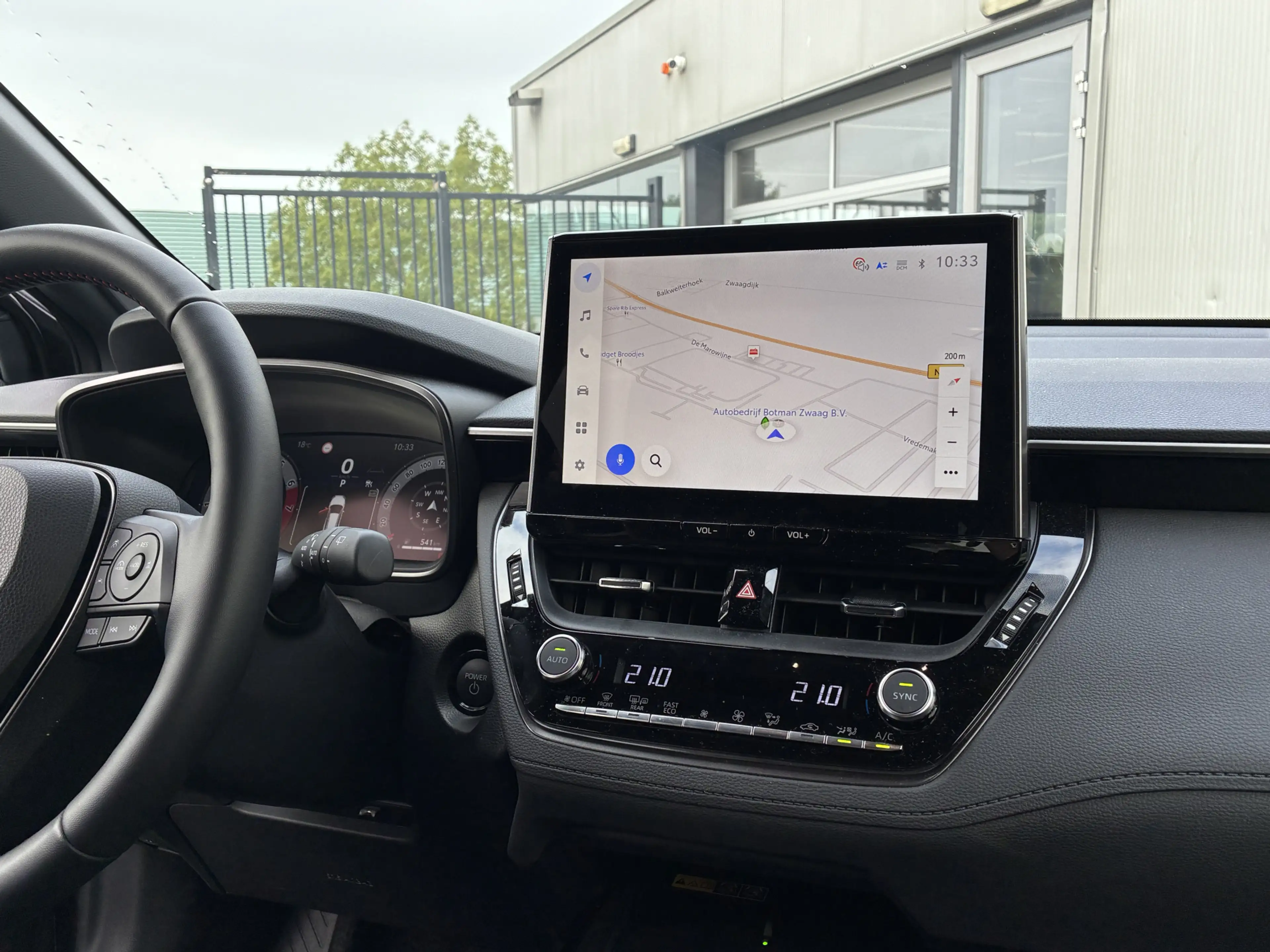 Toyota Corolla Cross Hybrid 180 GR Sport Automaat | Elektrische achterk — photo 9