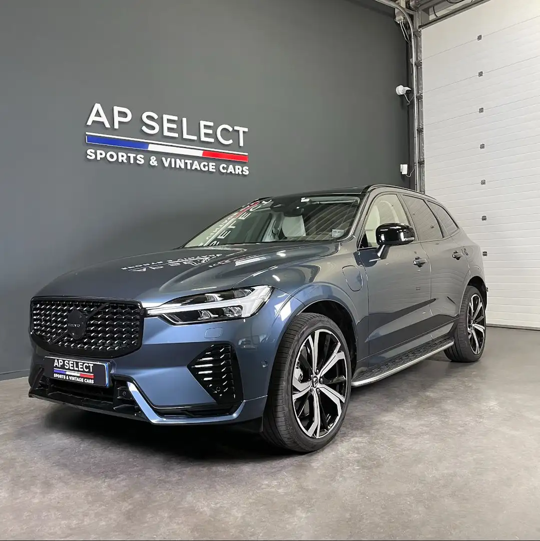 Volvo XC60 T6 AWD Ultimate Plus Dark 253 + 145ch, PANO, H&K,  - 1