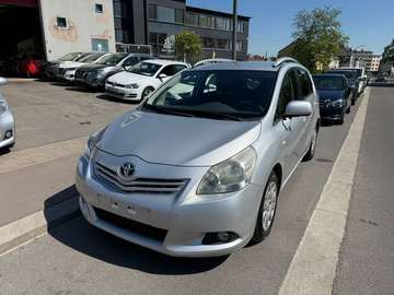 Verso 2.0 D-4D Luna 7pl. DPF