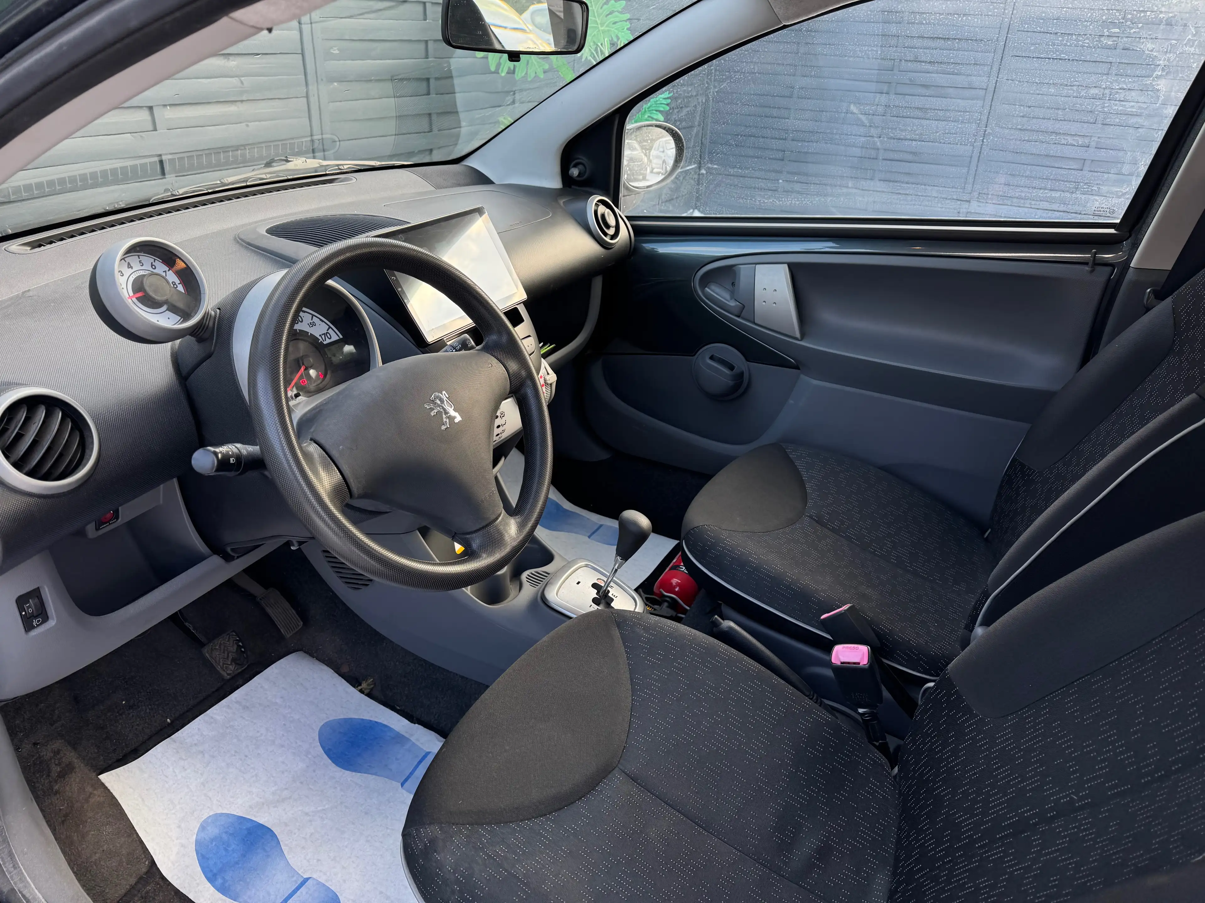 Peugeot 107 107 1.0i */*BOITE AUTO+CARPLAY+CAMERA*/* — photo 7