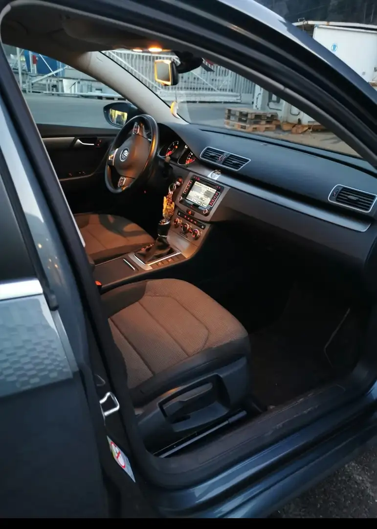 Volkswagen Passat Variant Passat Variant BlueMotion 1,6 TDI Trendline Grau - 2