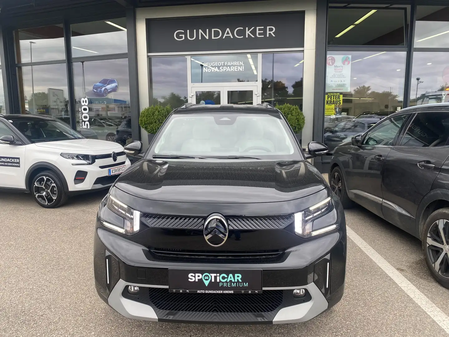 Citroen C3 Aircross Hybrid 145 PLUS Noir - 2