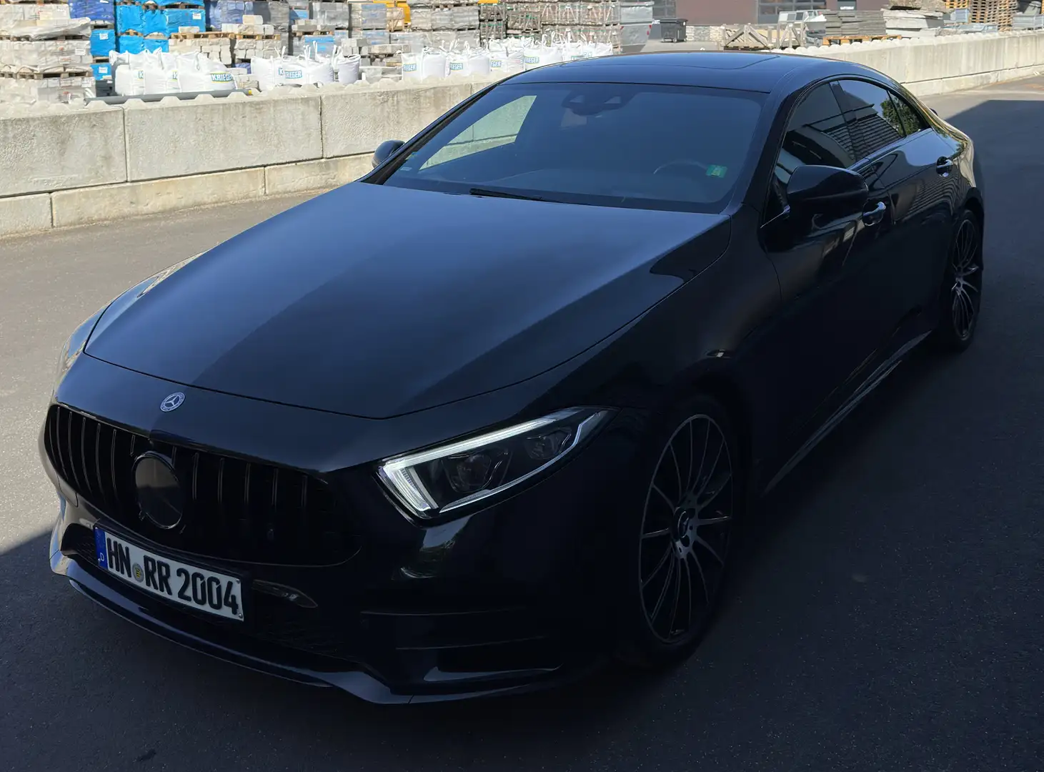 Mercedes-Benz CLS 400 d 4Matic 9G-TRONIC AMG Line Schwarz - 2