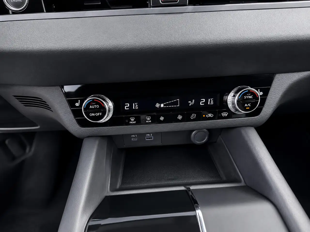 Mitsubishi Outlander photo Mitsubishi Outlander